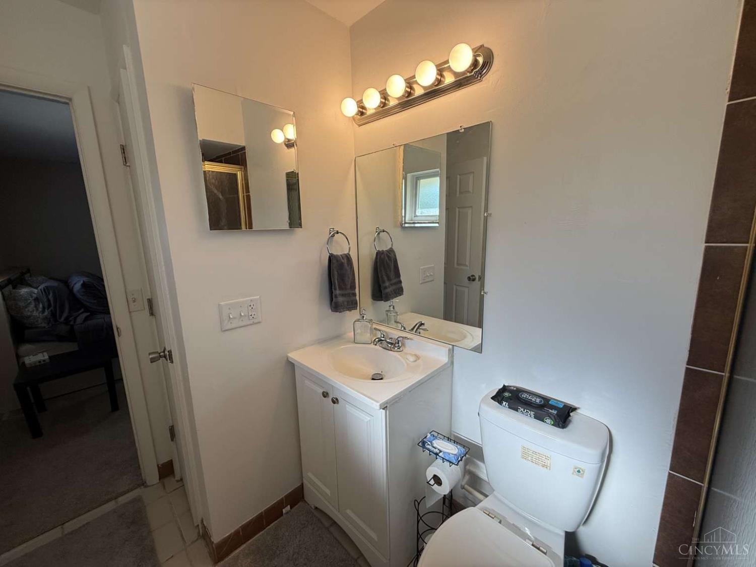 8903 Cavalier Drive Property Photo 20
