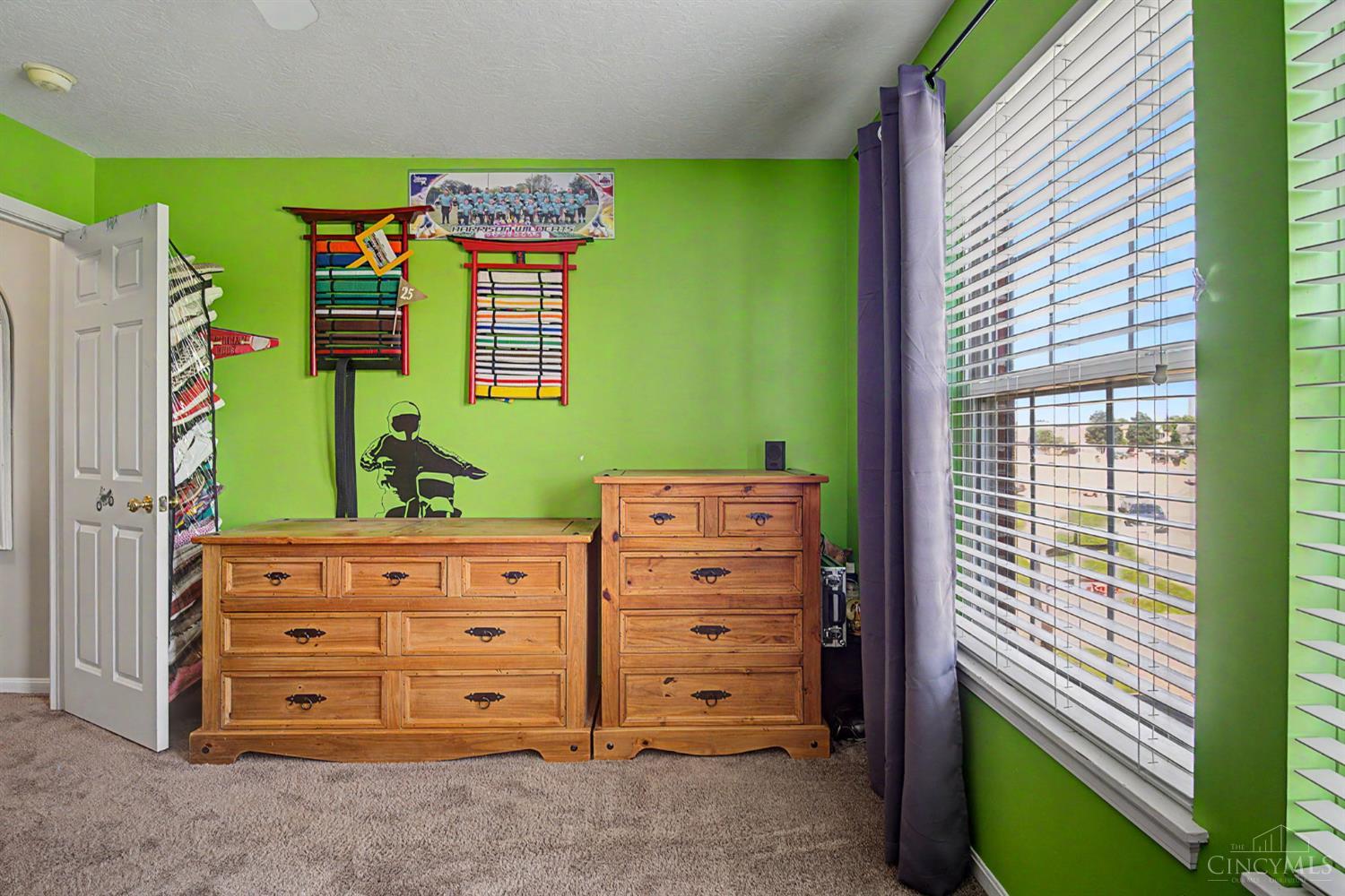 327 Rawling Drive Property Photo 20