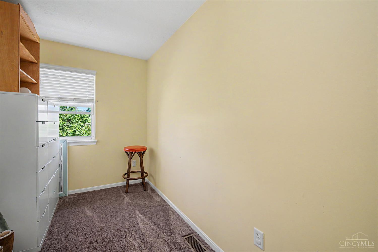 327 Rawling Drive Property Photo 25