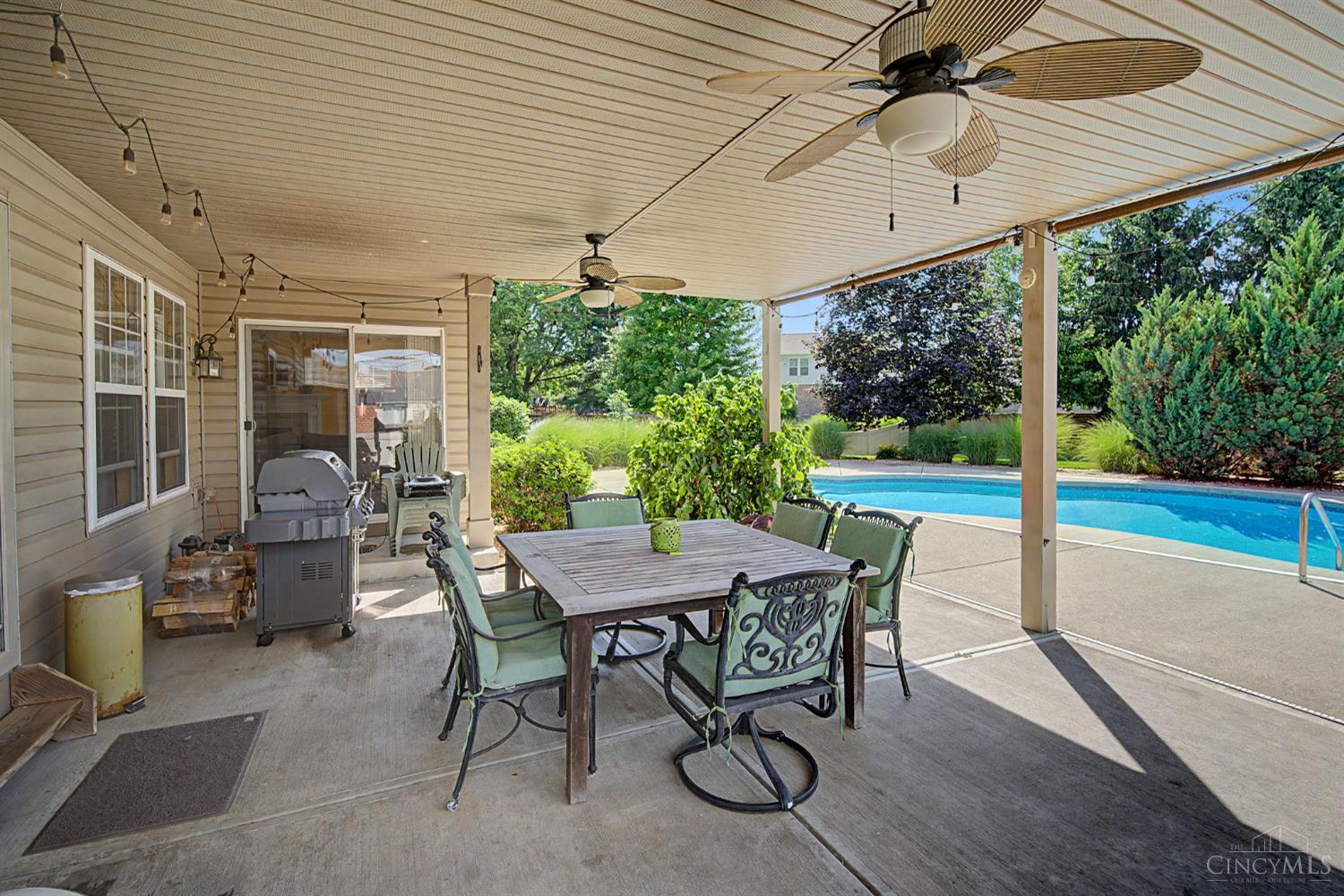 327 Rawling Drive Property Photo 32
