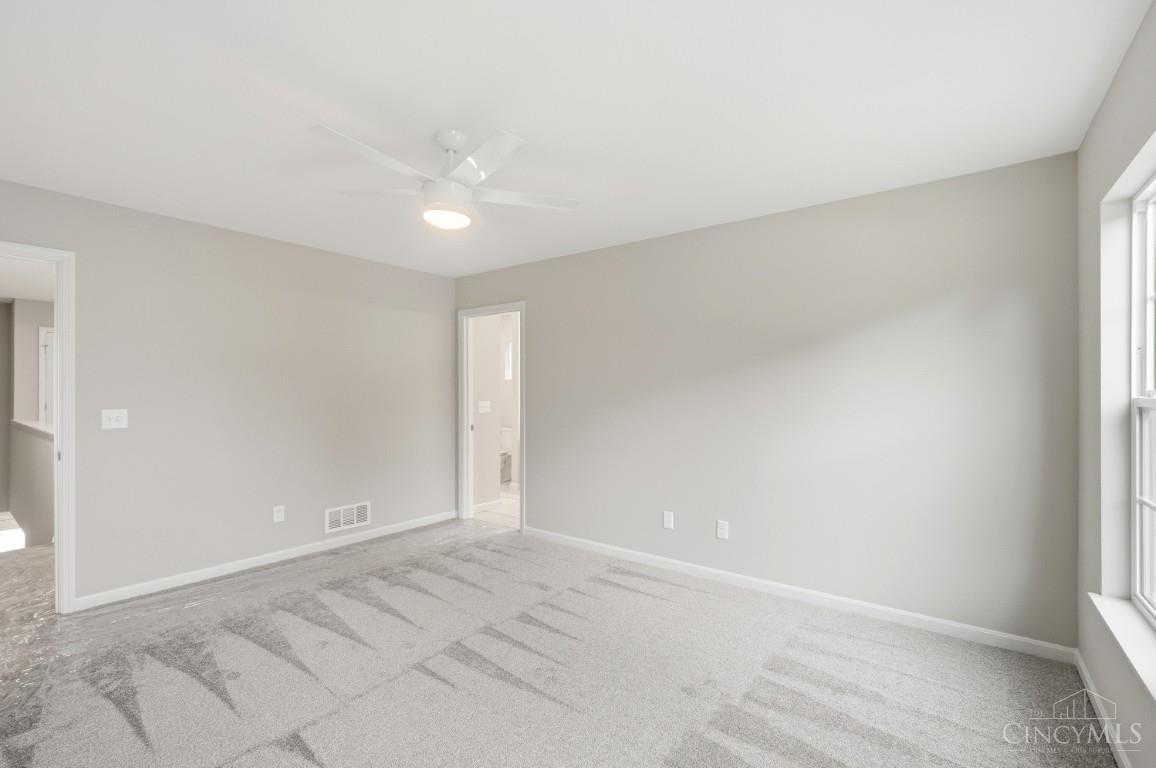 934 East Avenue Property Photo 34