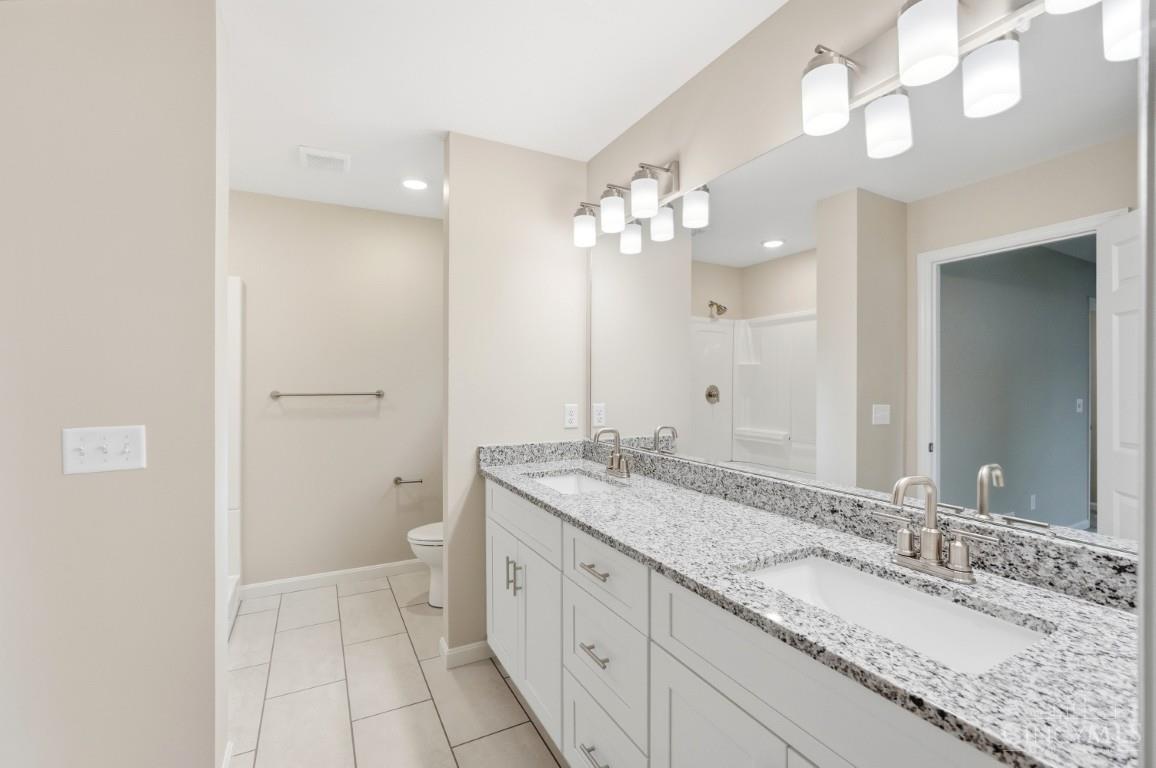 934 East Avenue Property Photo 37