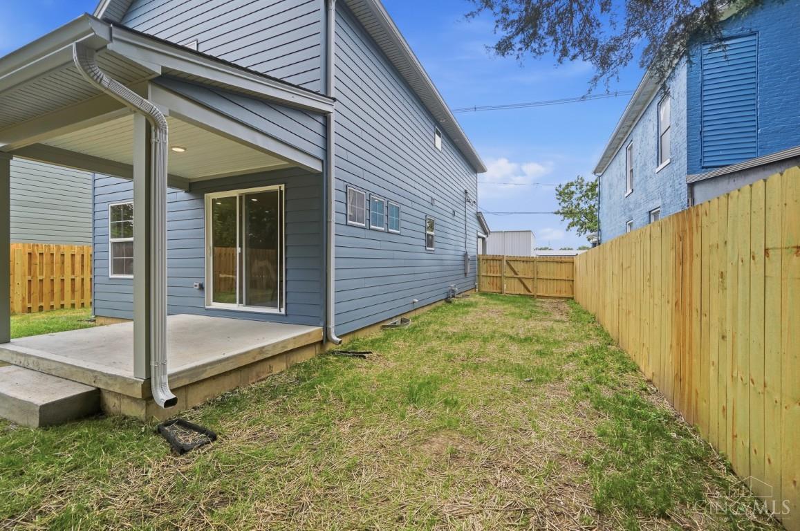 934 East Avenue Property Photo 60