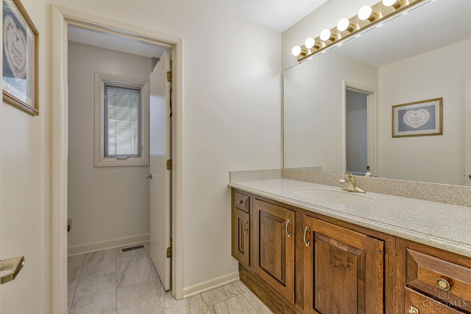 6 Chestnut Hill Property Photo 13