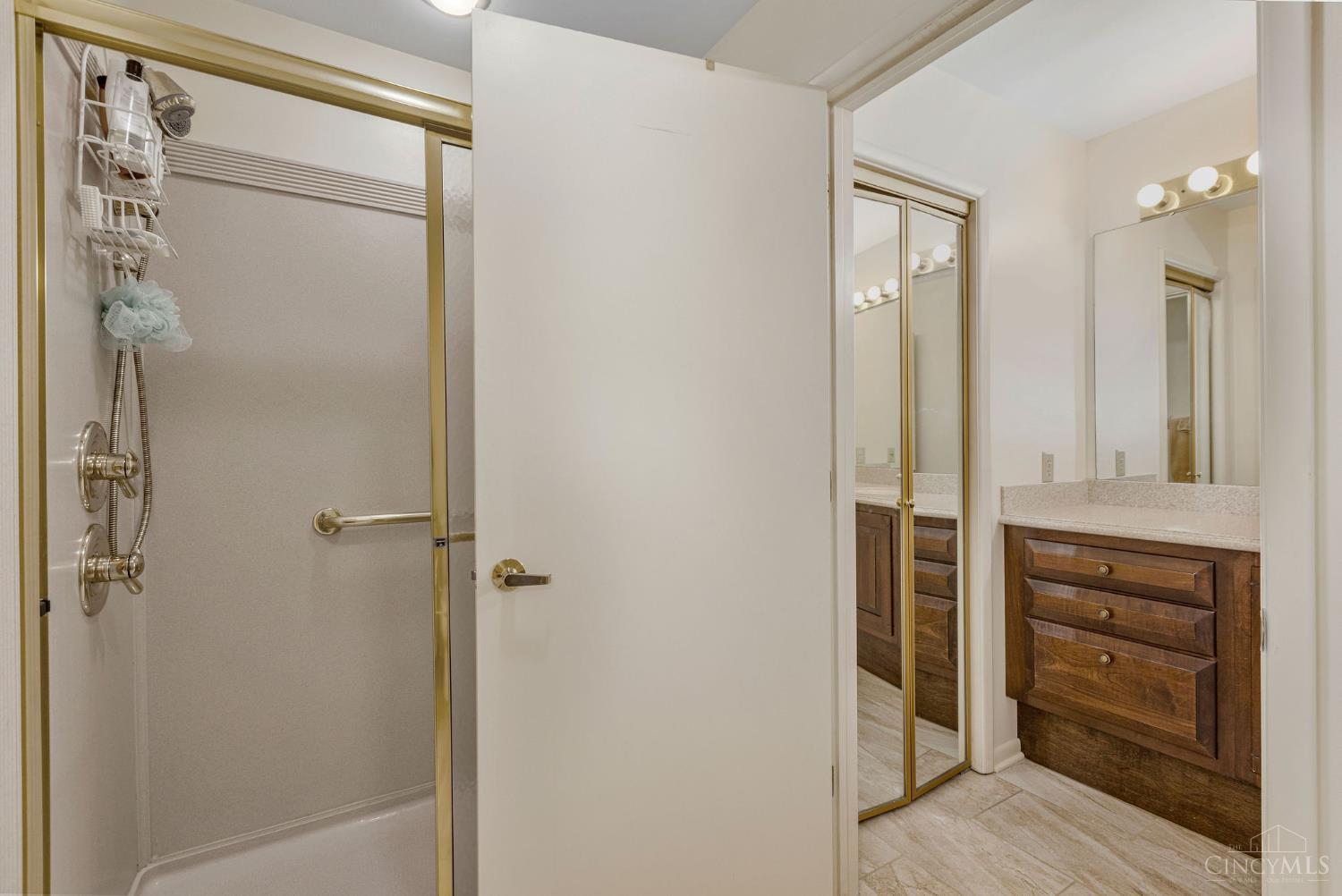 6 Chestnut Hill Property Photo 17
