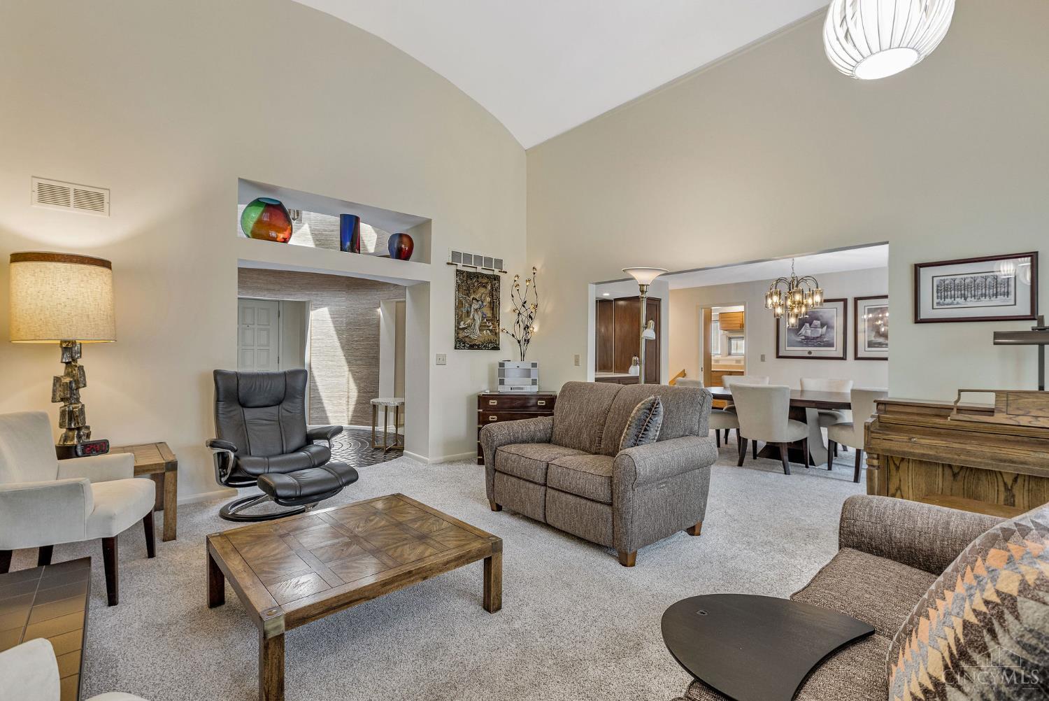 6 Chestnut Hill Property Photo 25