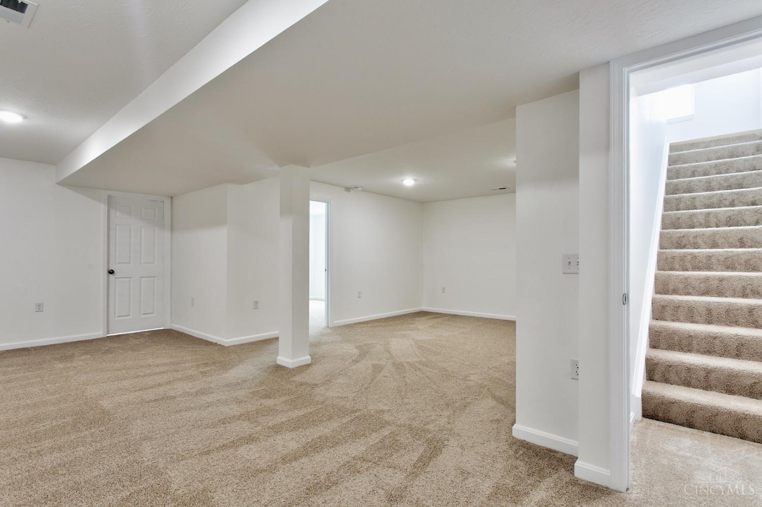 3004 Custer Drive Property Photo 20
