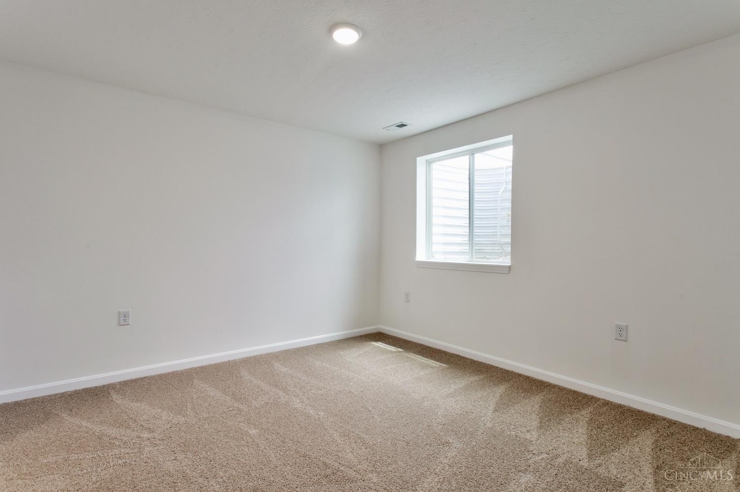 3004 Custer Drive Property Photo 23