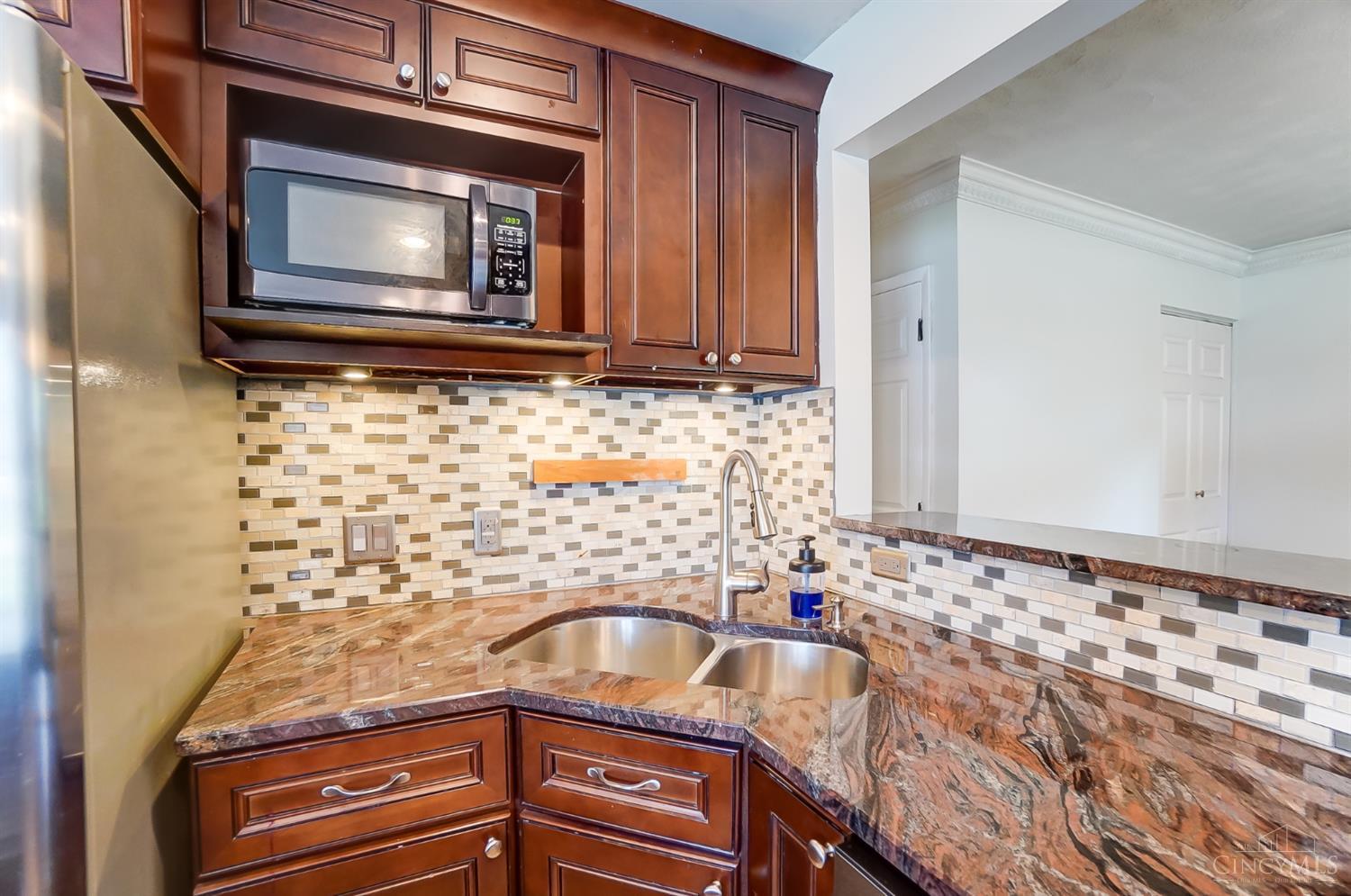 5809 Elder Street Property Photo 10