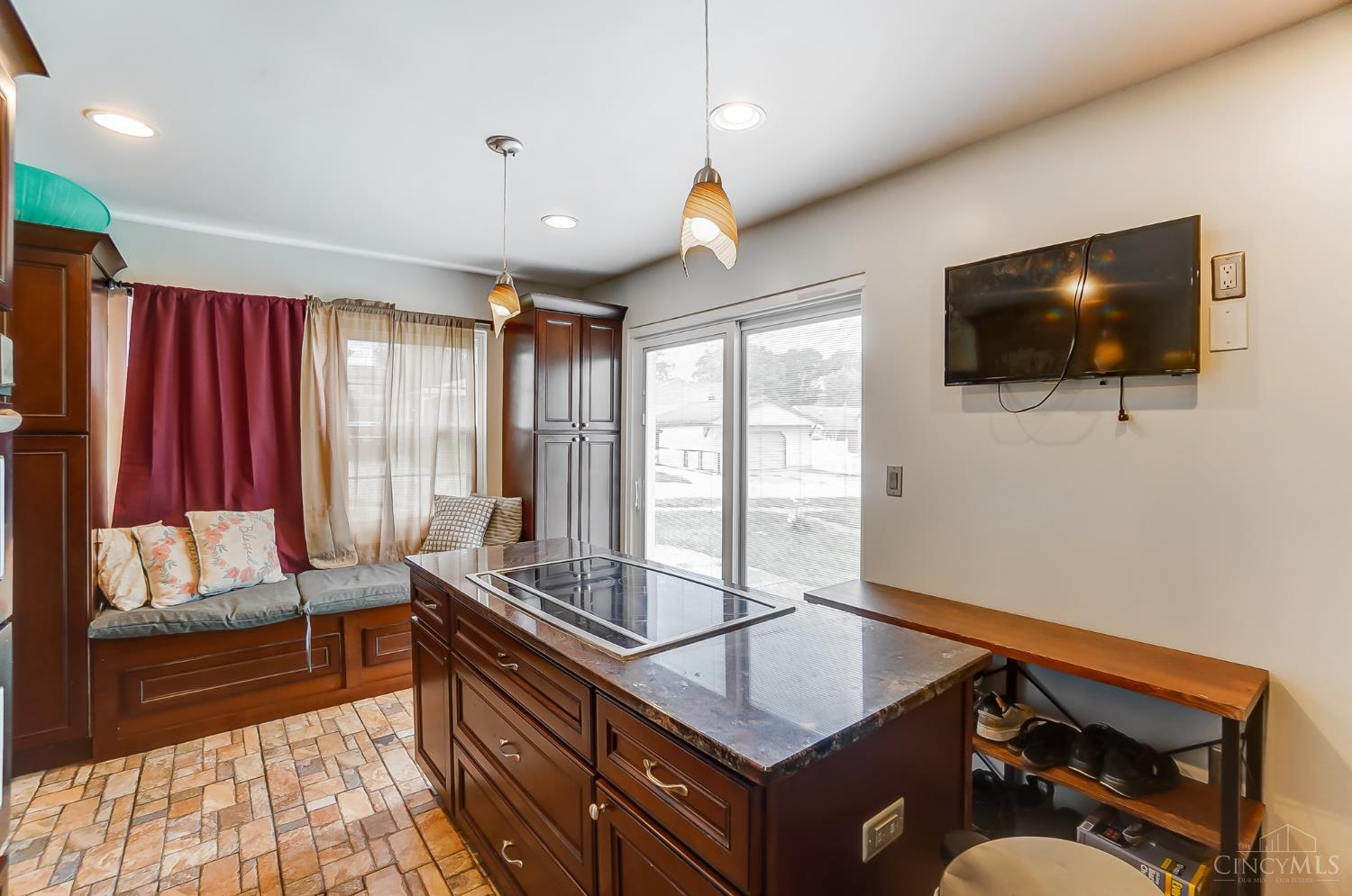 5809 Elder Street Property Photo 11