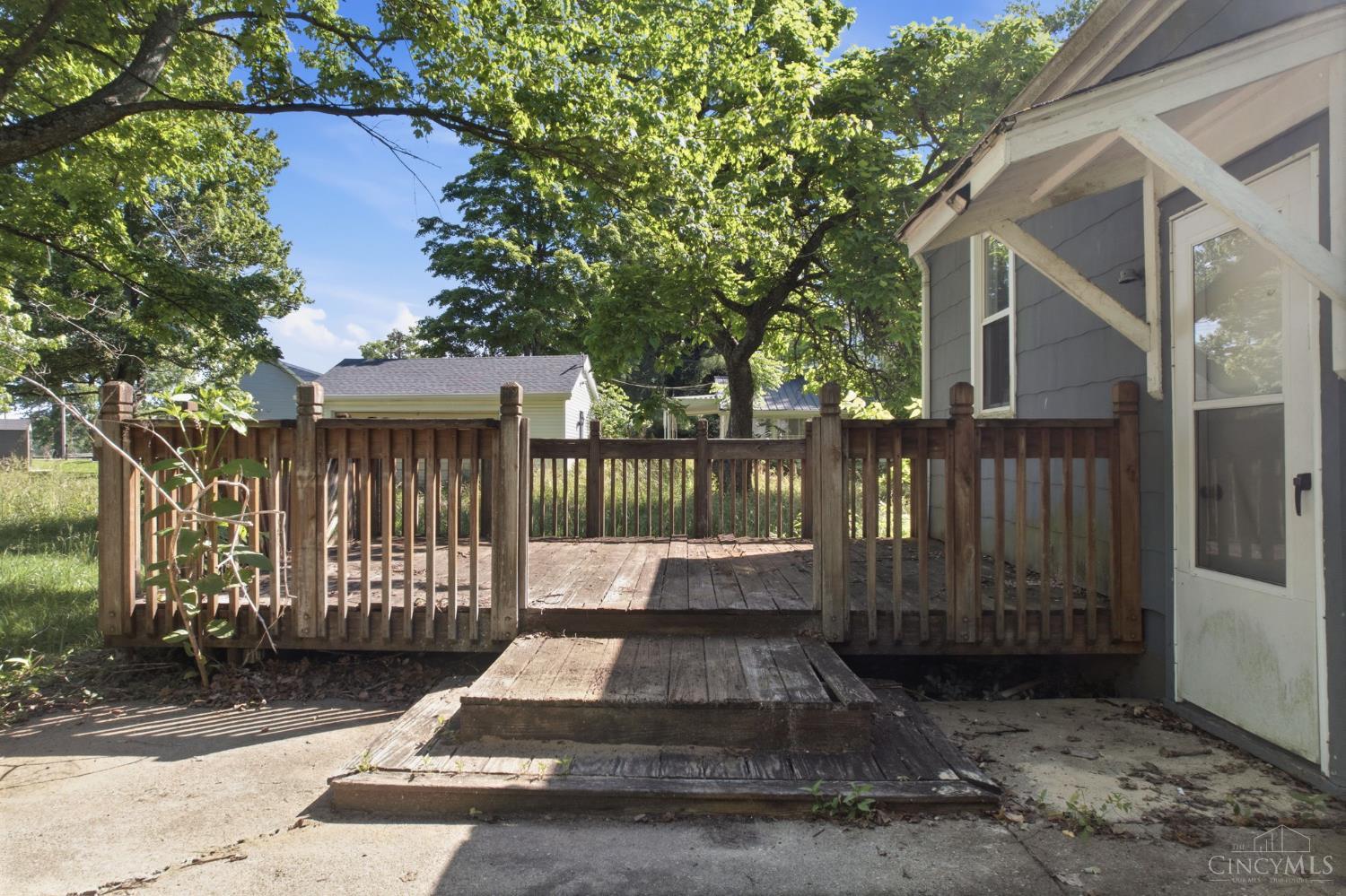 121 Mcmurchy Street Property Photo 34
