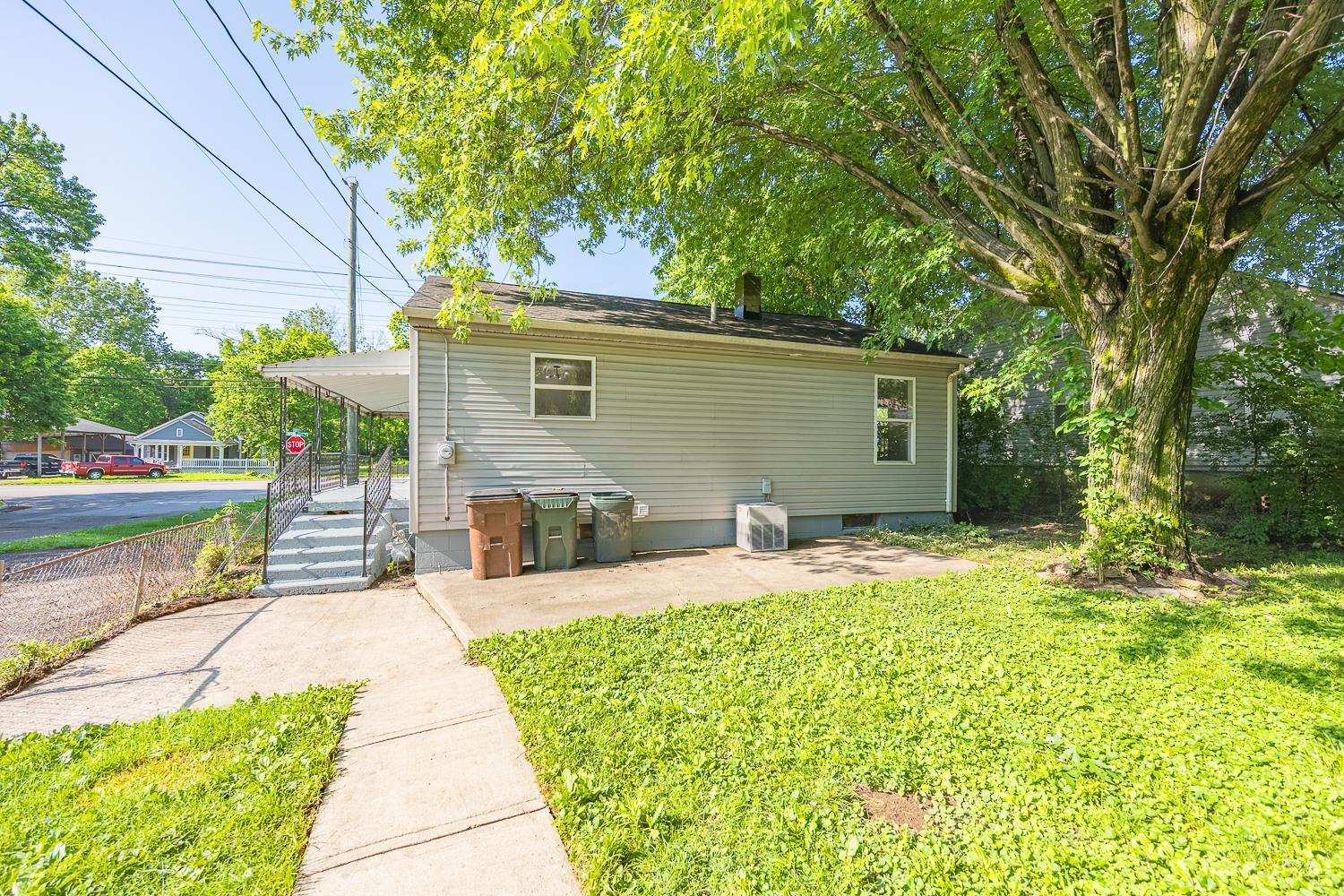 2213 Oxford State Road Property Photo 5