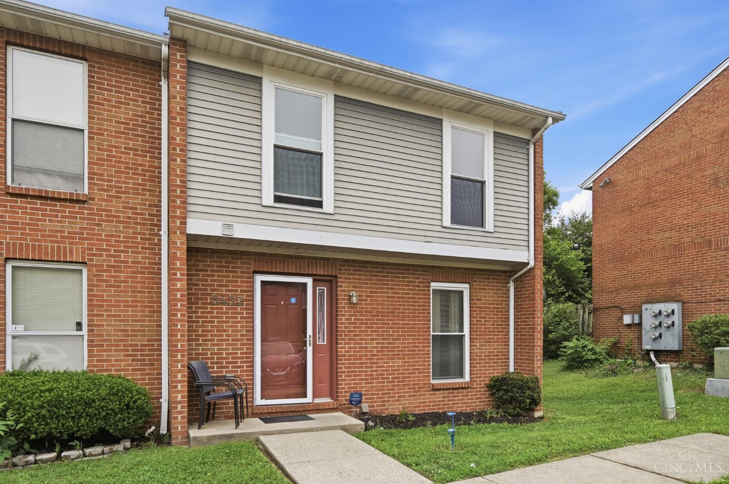 3433 Reading Road Property Photo 2