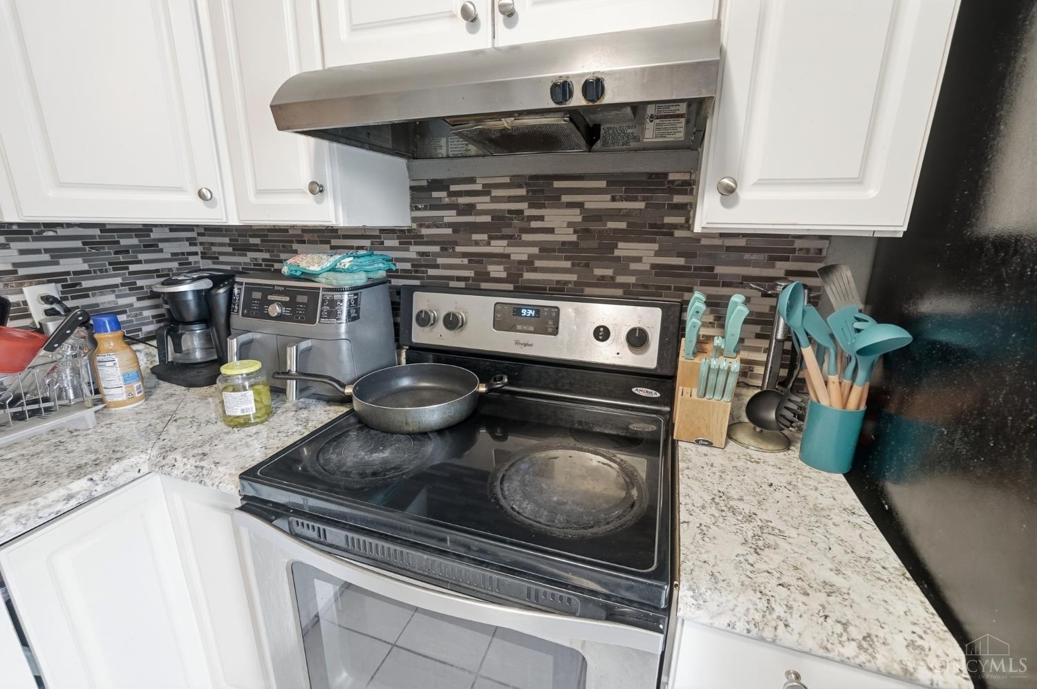 3433 Reading Road Property Photo 19