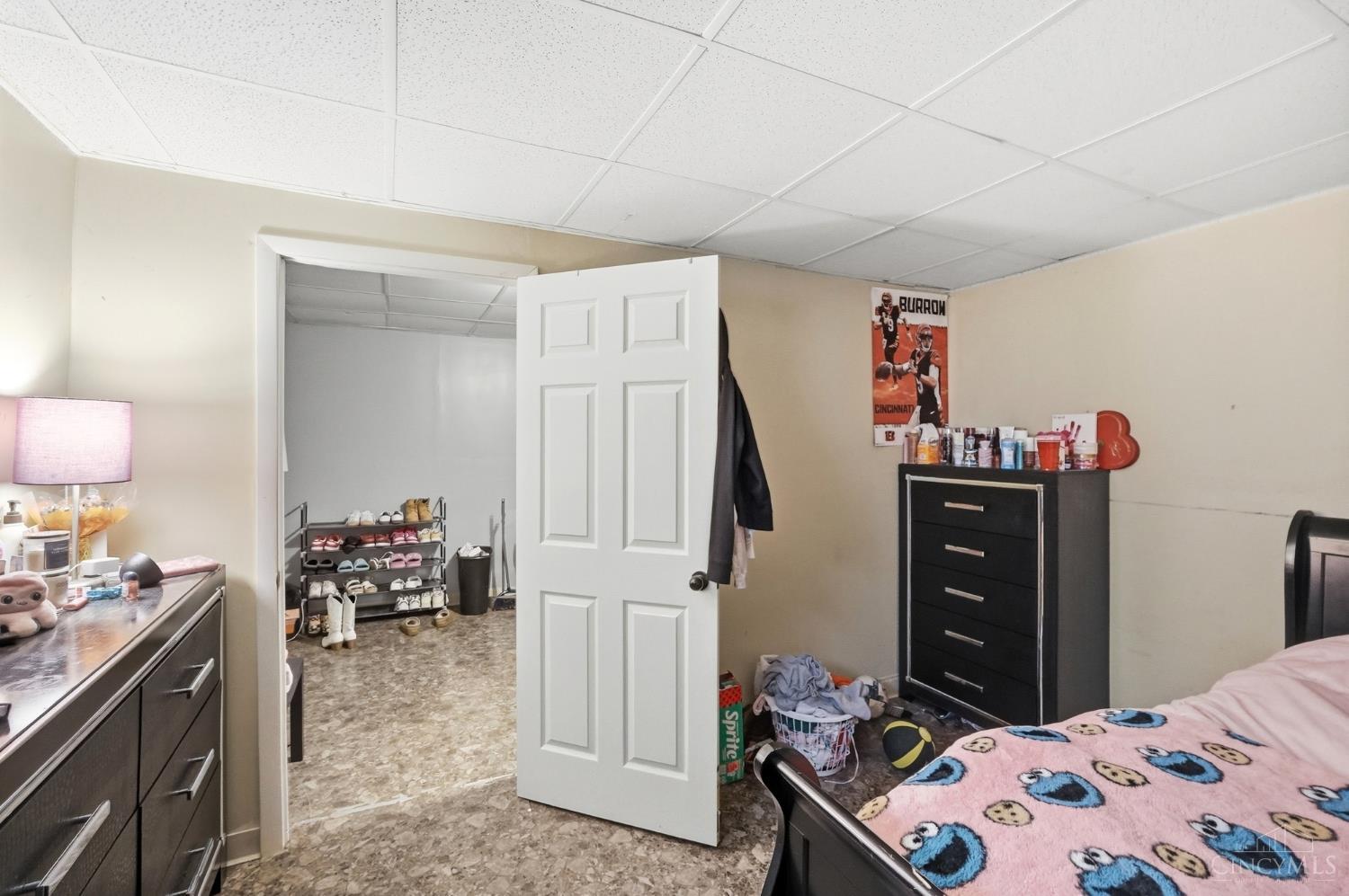 3433 Reading Road Property Photo 44