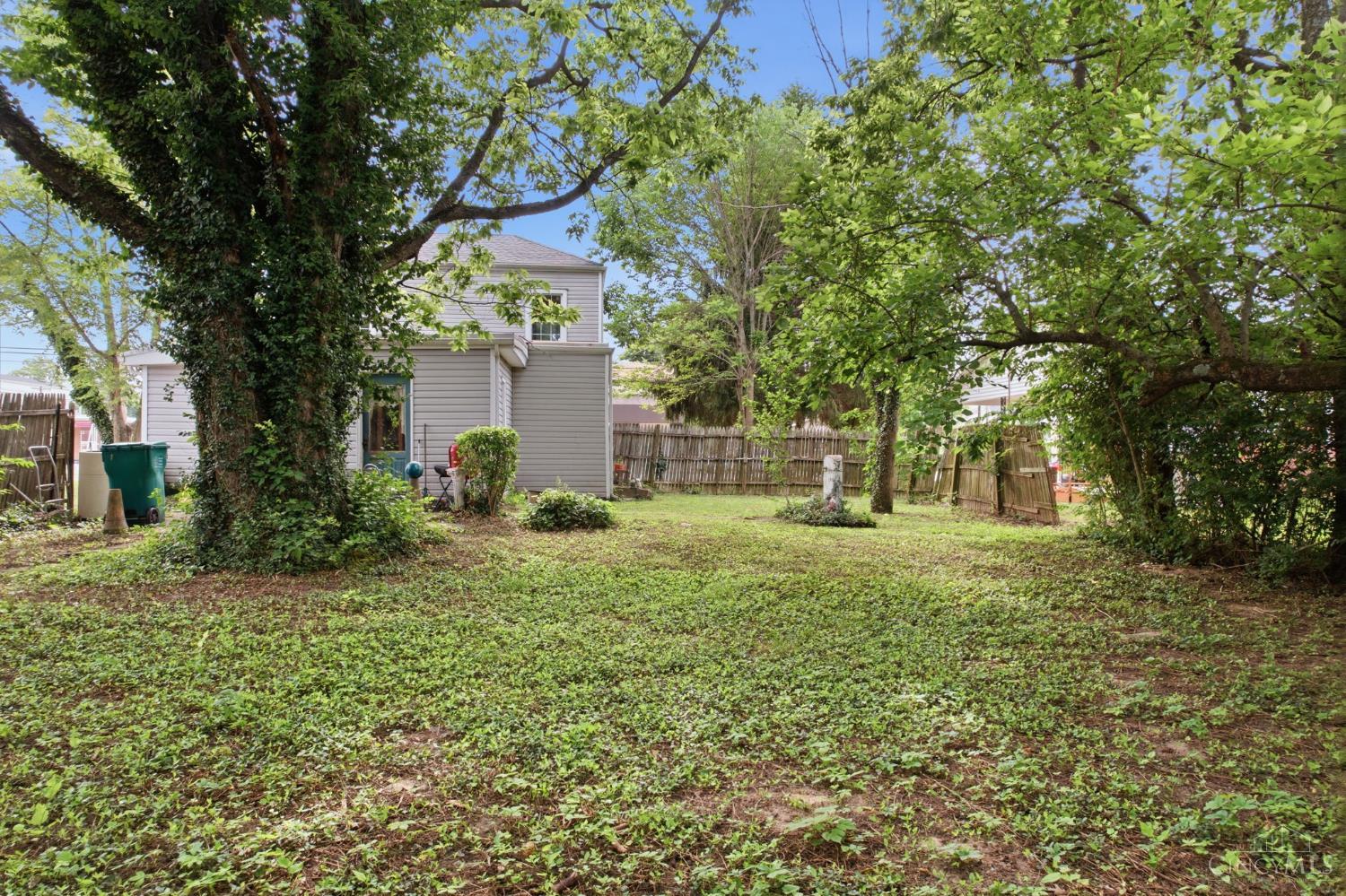 S 306 Pleasant Street Property Photo 14
