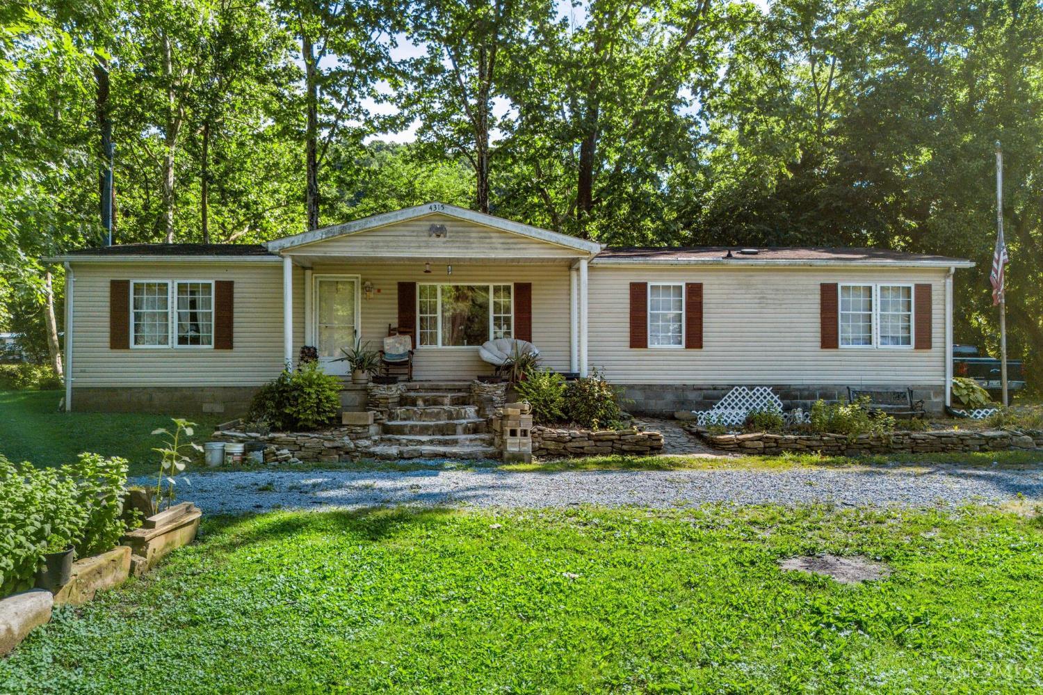 4315 Ripley Road Property Photo 1
