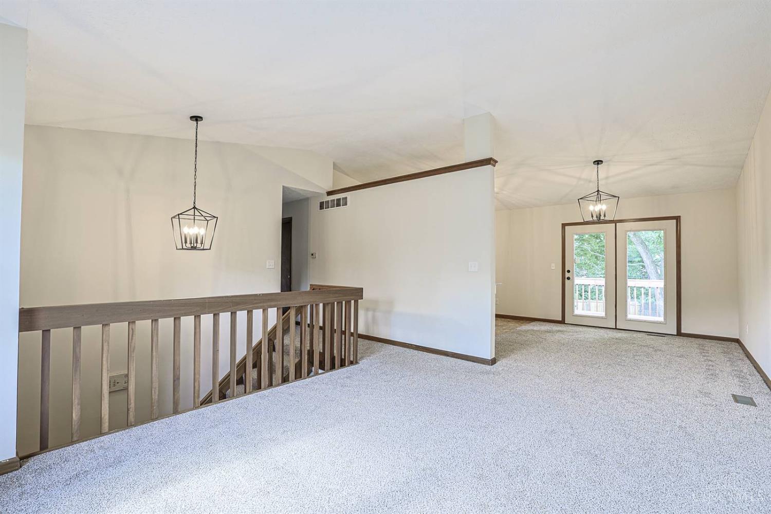 2708 Bradford Drive Property Photo 8