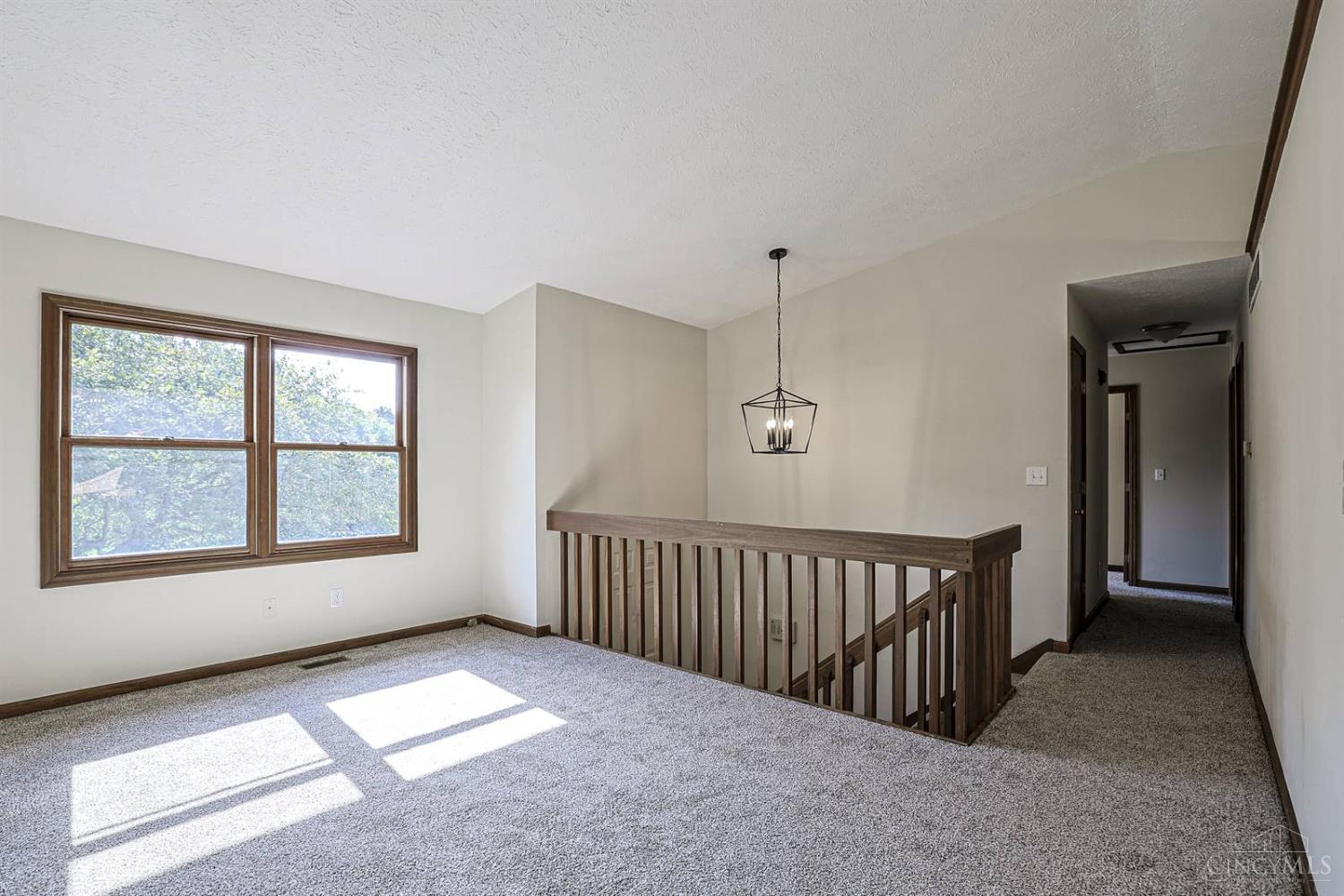 2708 Bradford Drive Property Photo 10