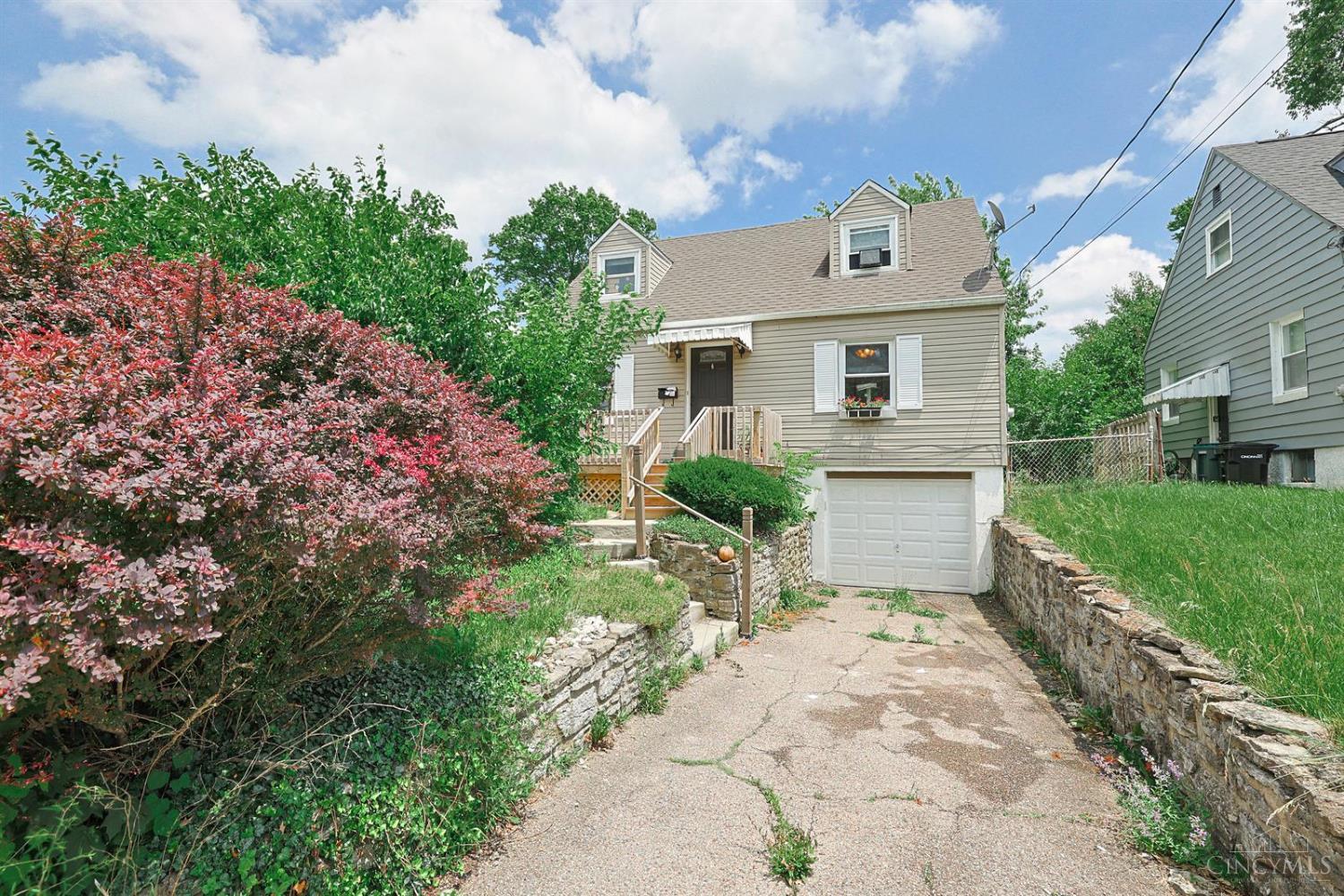 5754 Argus Road Property Photo 1