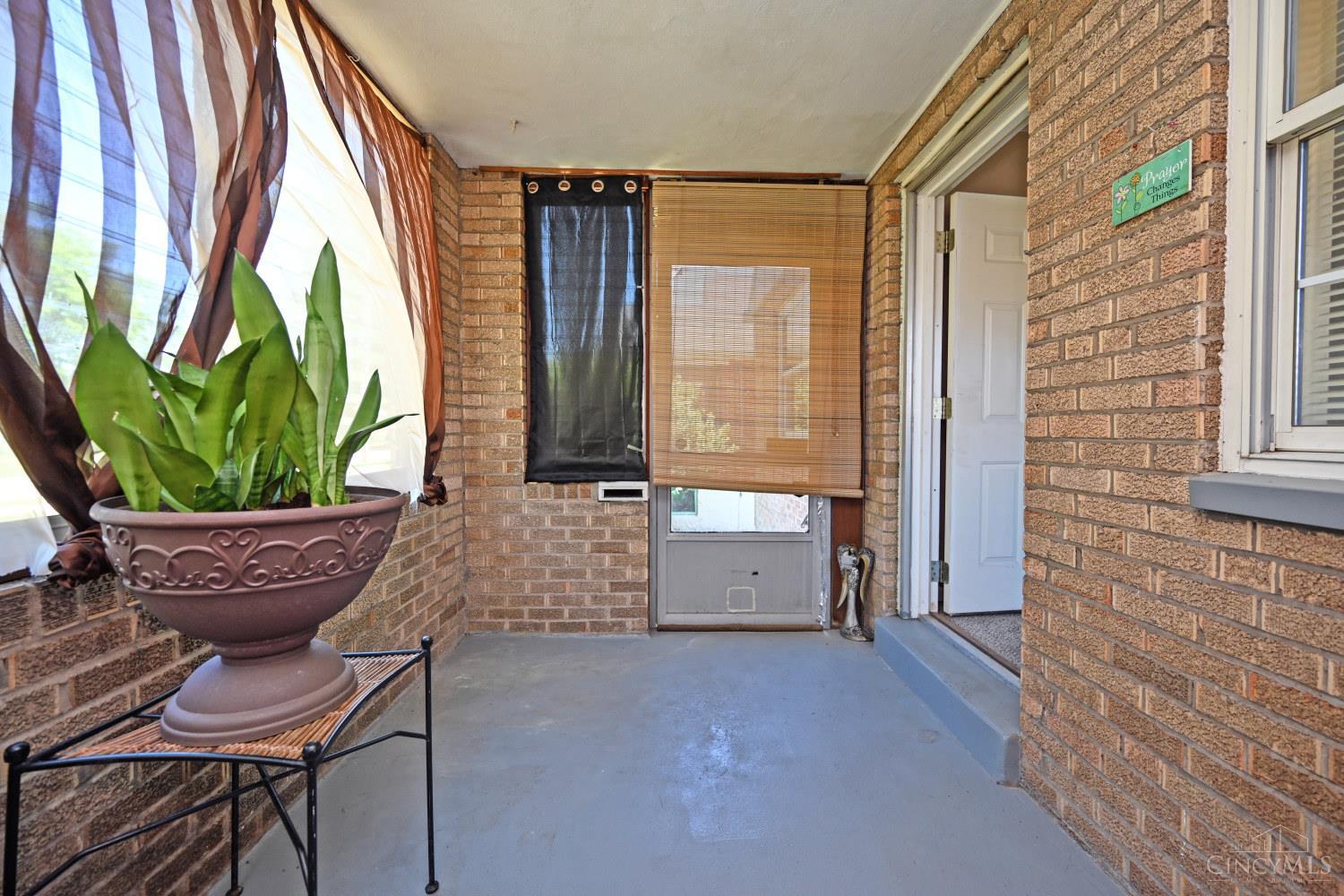 4027 Smith Road Property Photo 17