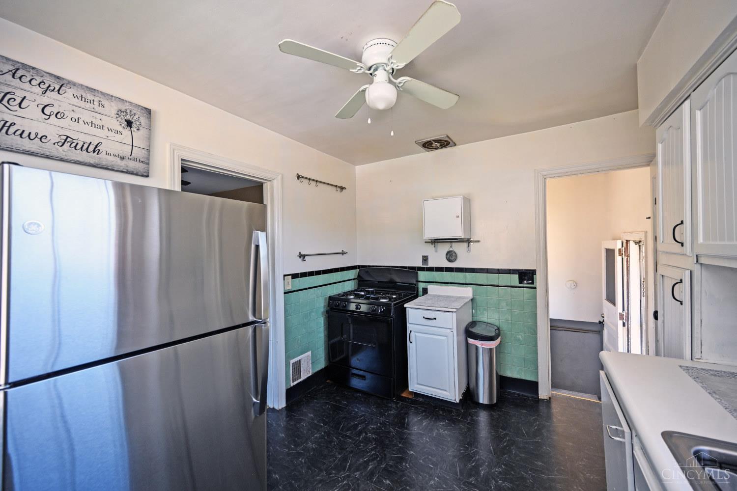 4027 Smith Road Property Photo 20