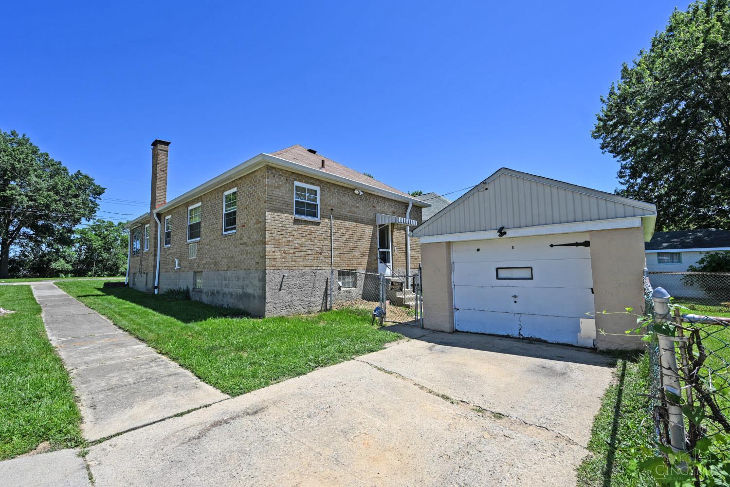 4027 Smith Road Property Photo 42