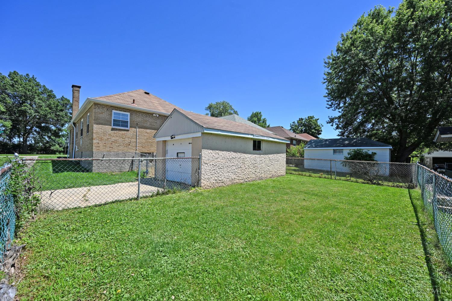 4027 Smith Road Property Photo 44