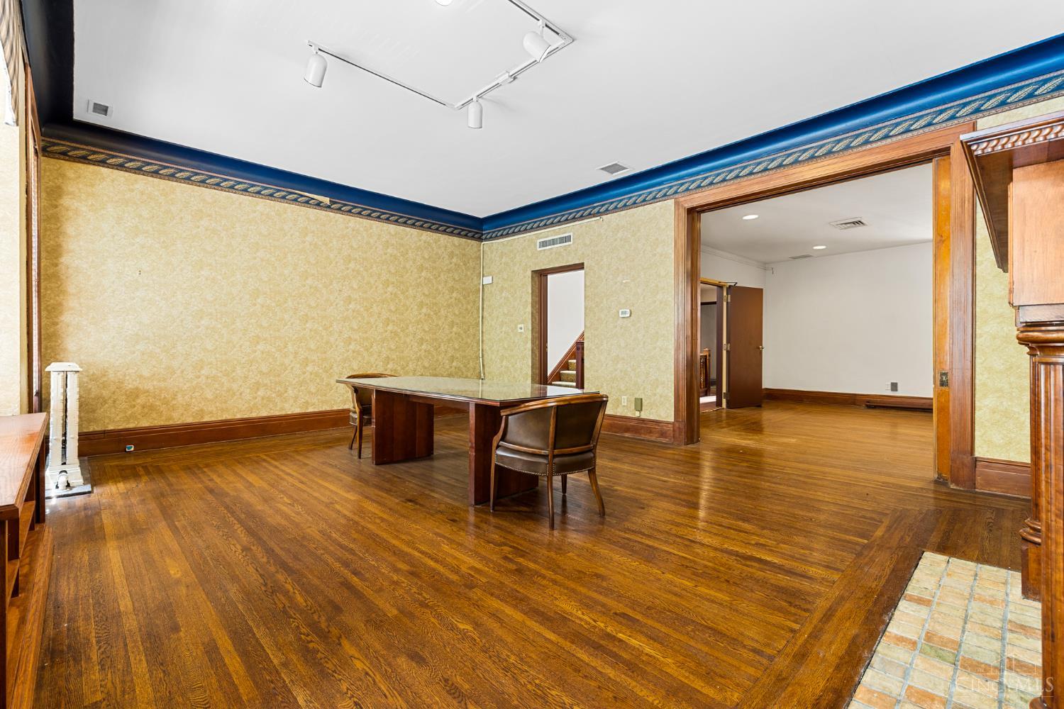 W 22 Ninth Street Property Photo 21
