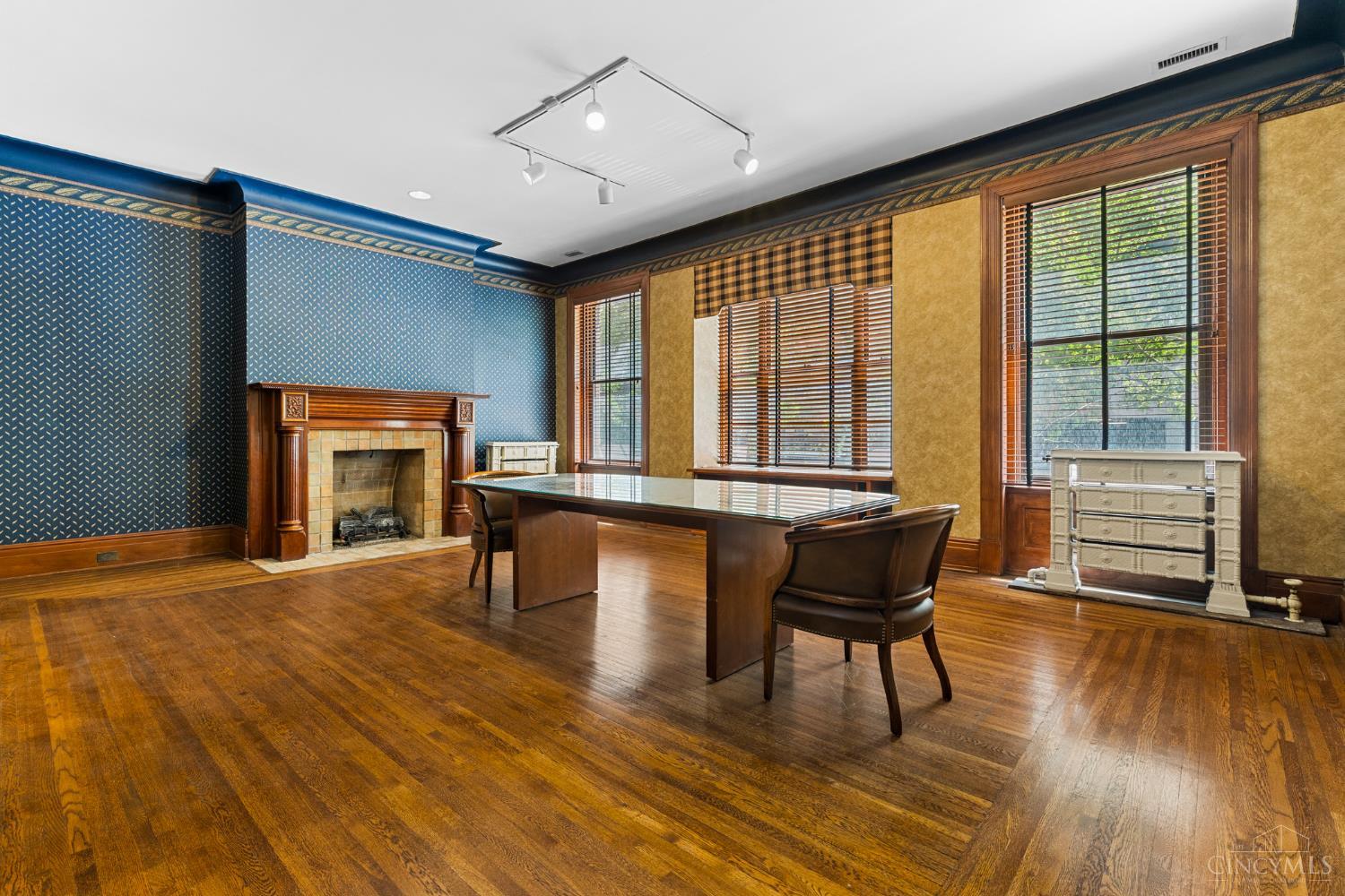 W 22 Ninth Street Property Photo 22
