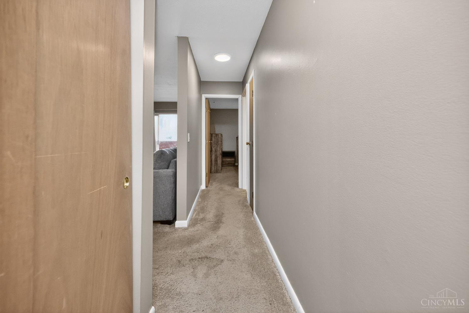 4906 Chalet Drive Property Photo 8
