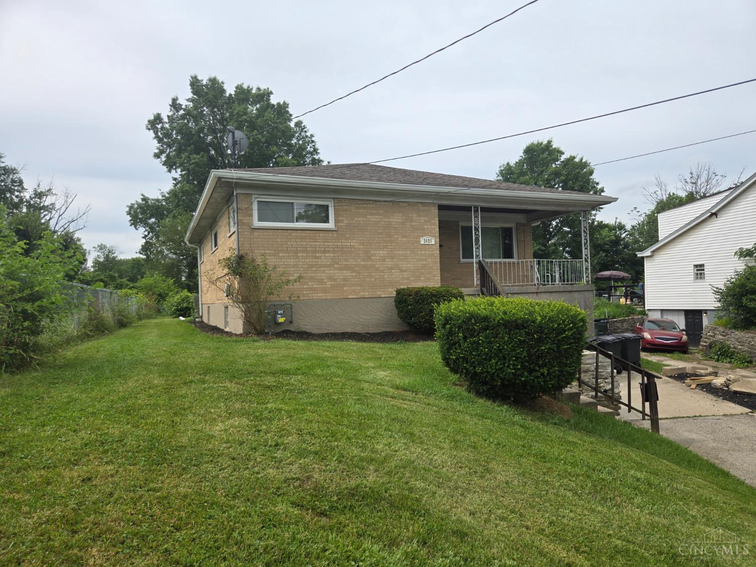 W 2625 Galbraith Road Property Photo 1