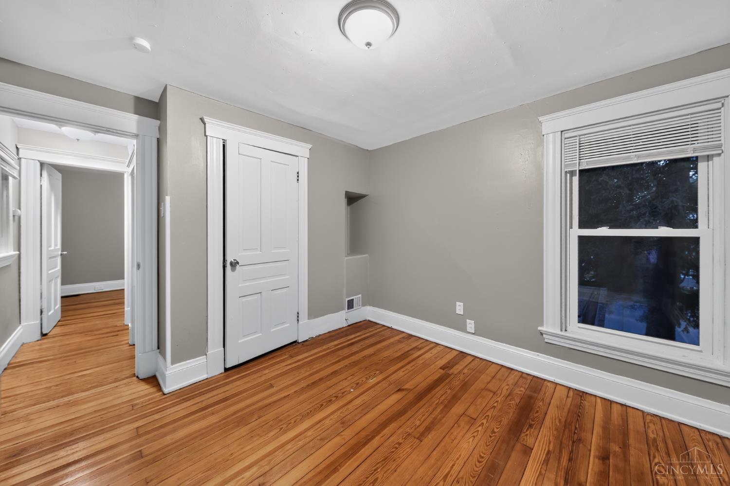 4530 Whetsel Avenue Property Photo 7