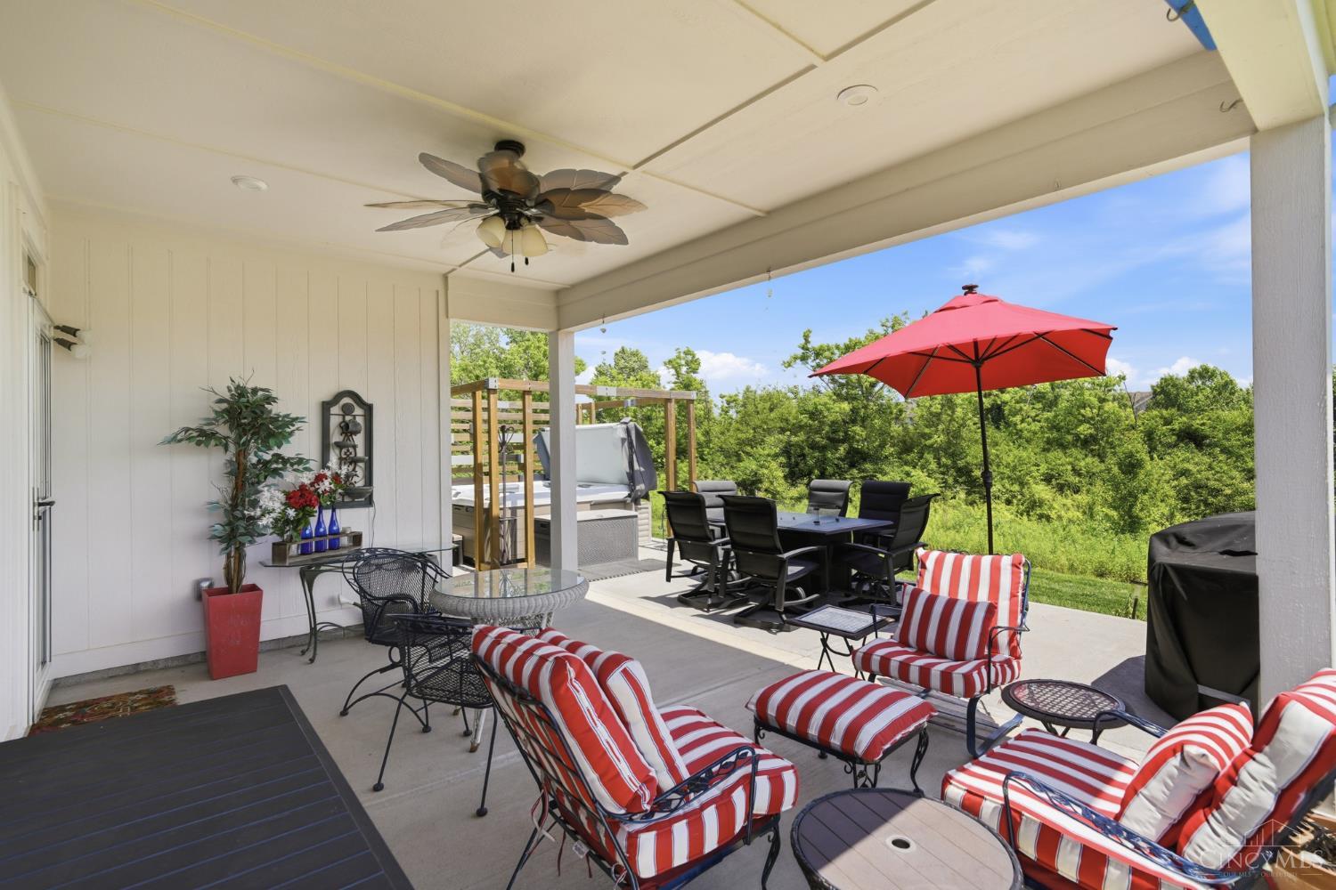 8260 Button Bush Place Property Photo 2