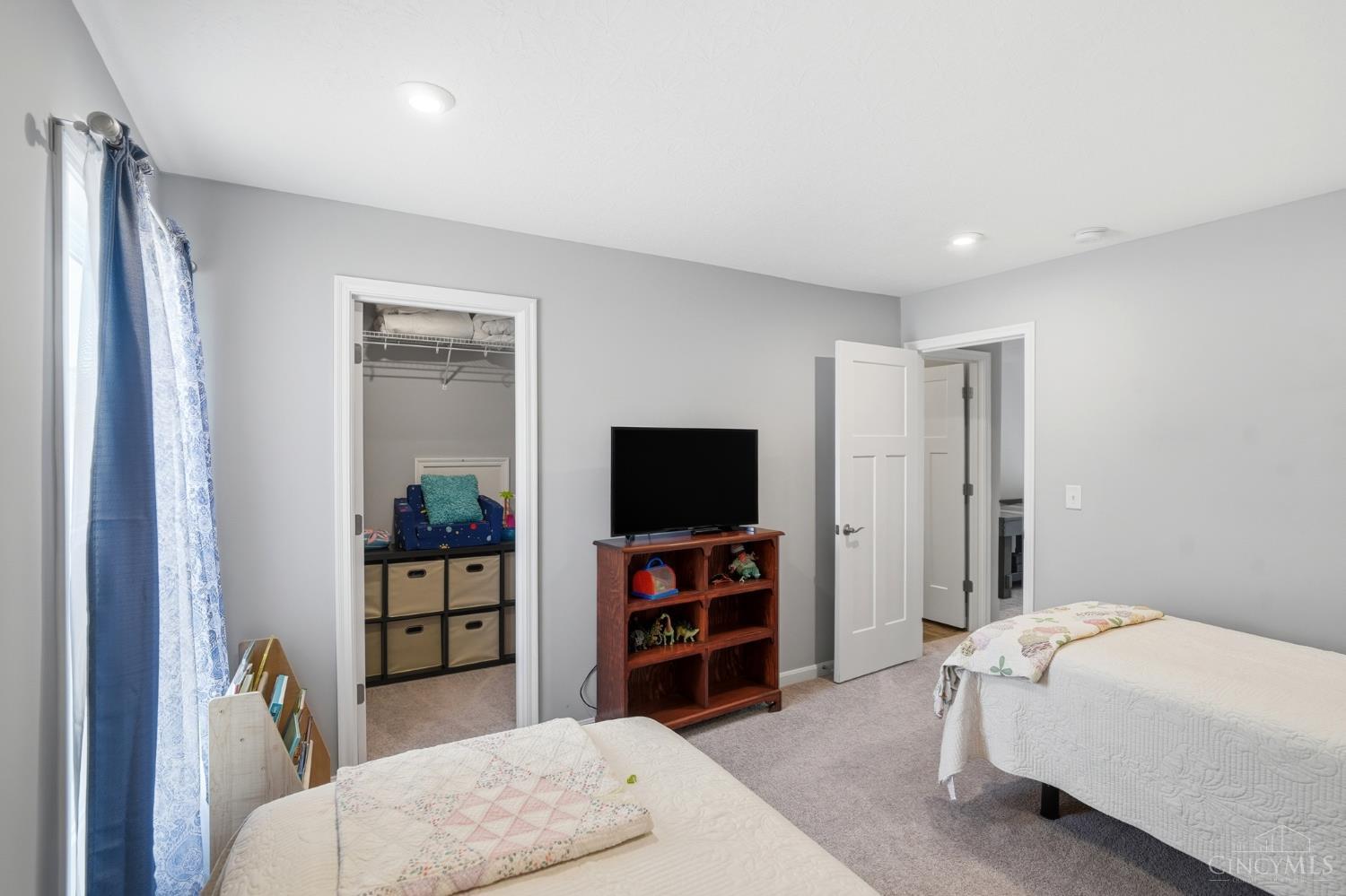8260 Button Bush Place Property Photo 15
