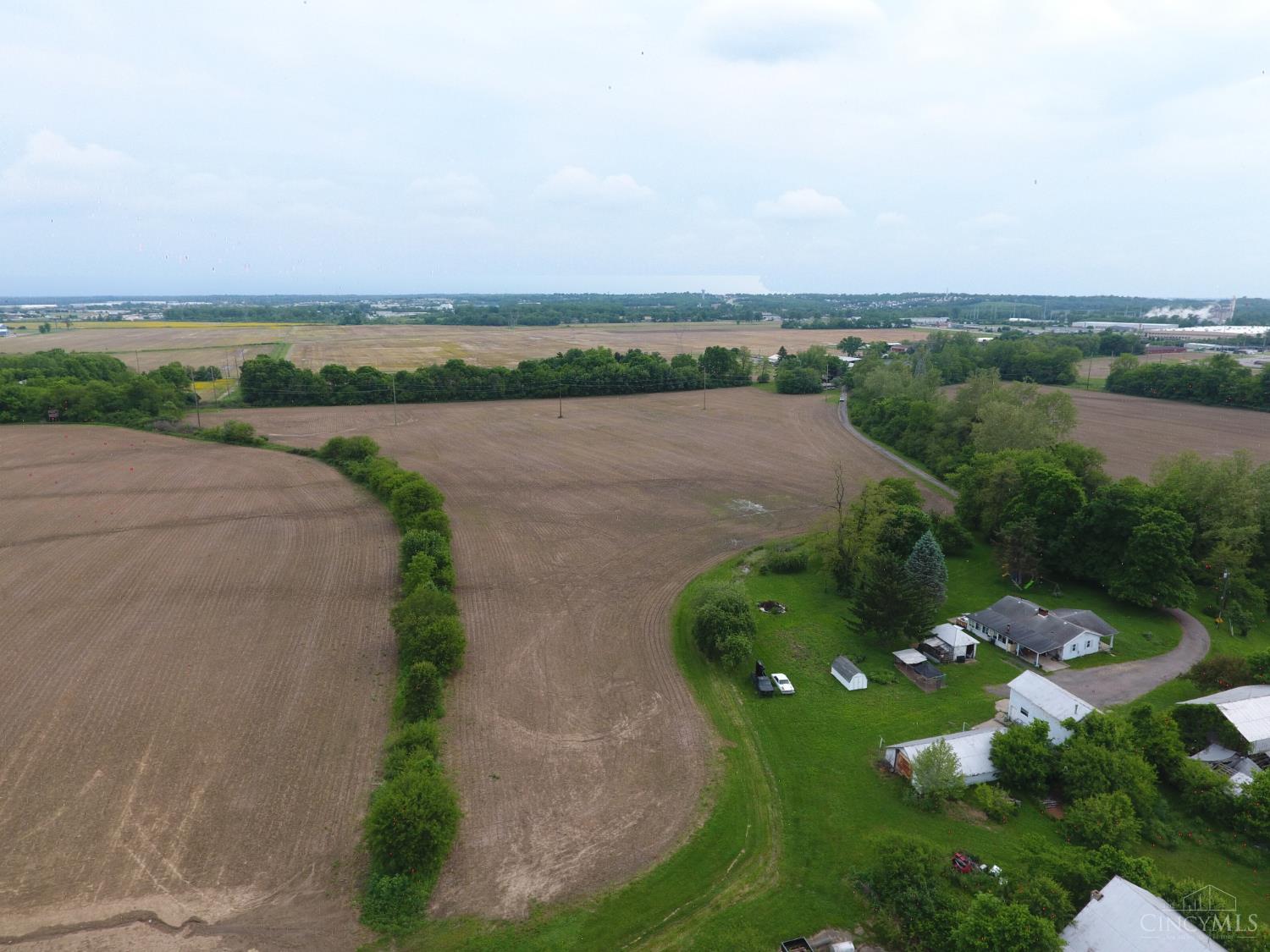 Greentree Road Property Photo 2
