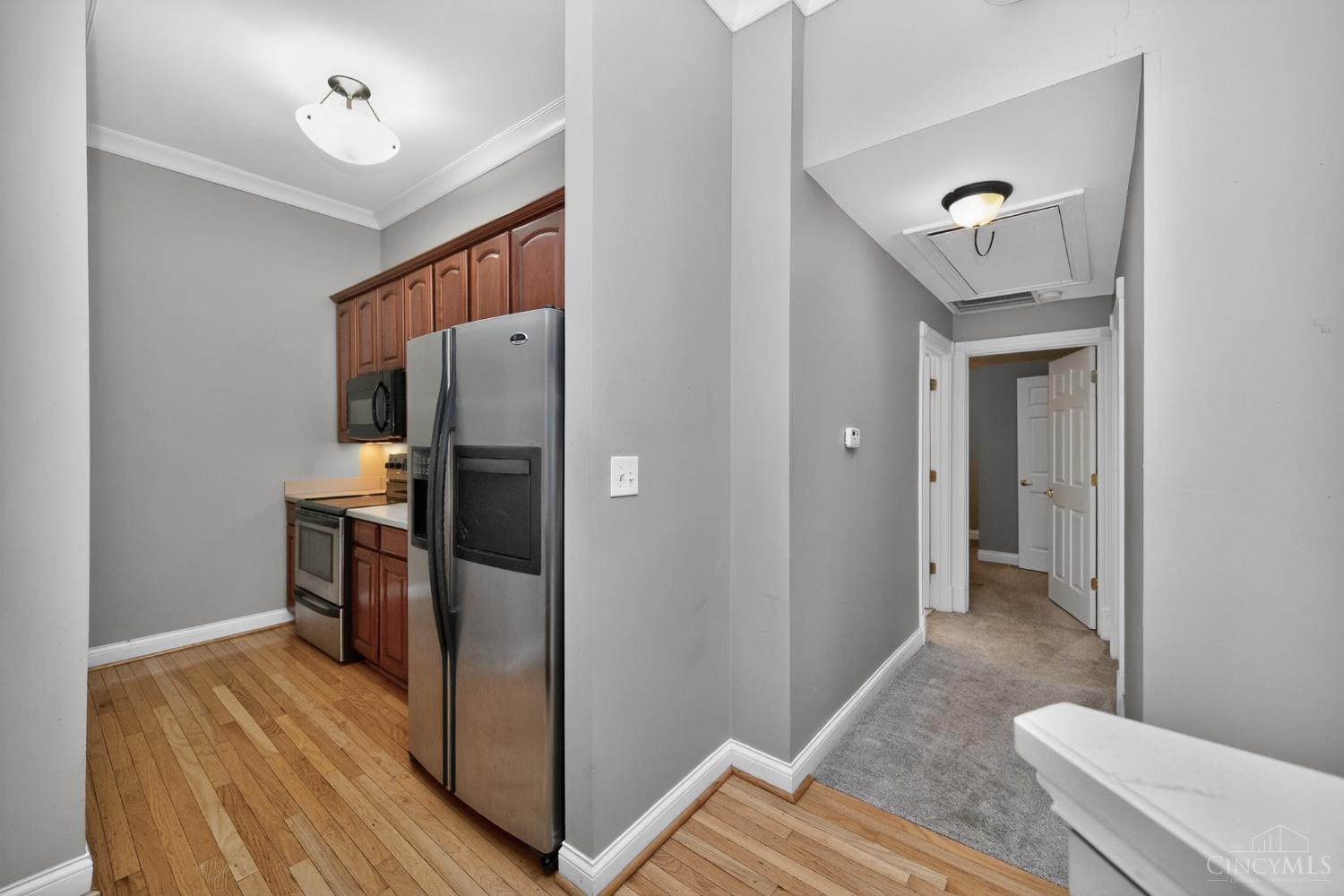 2100 Fulton Avenue Property Photo 8