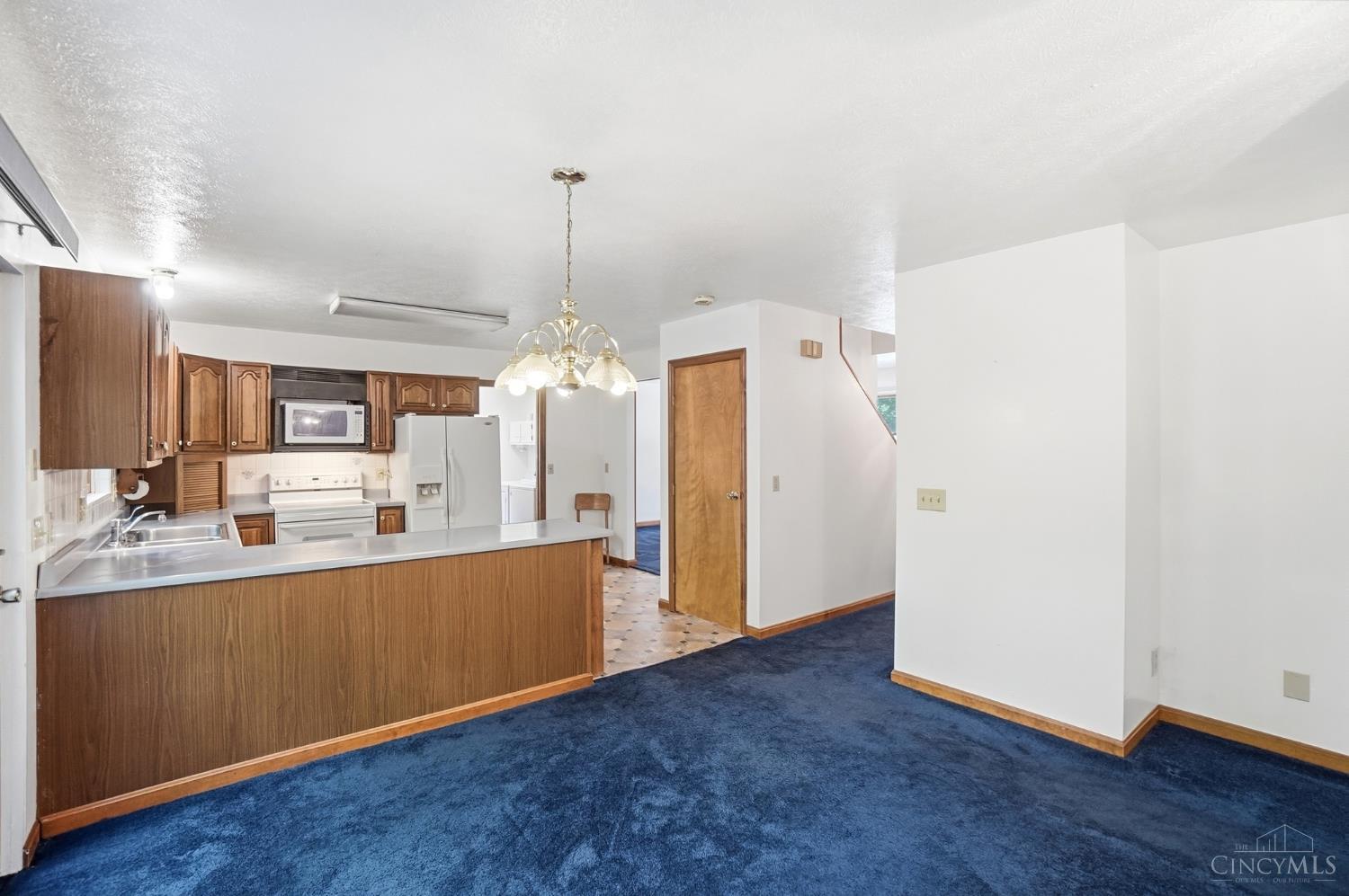 9387 Harrison Pike Property Photo 10