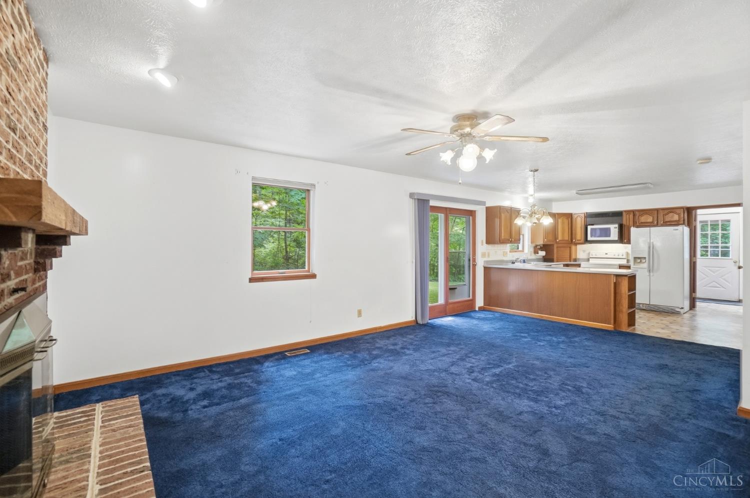 9387 Harrison Pike Property Photo 12