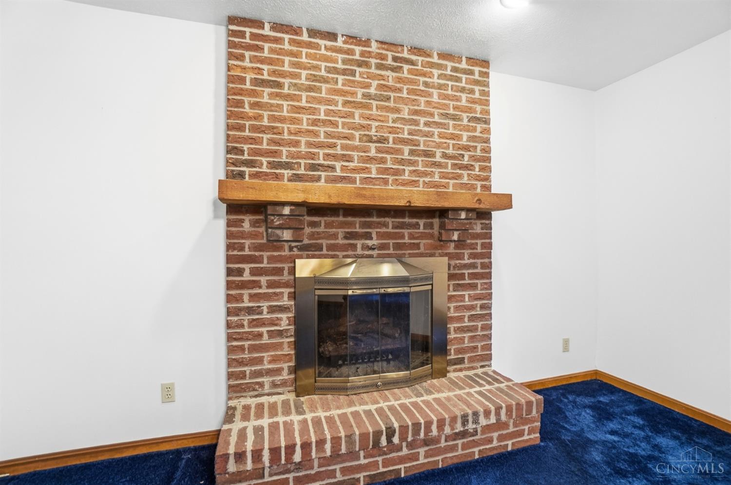 9387 Harrison Pike Property Photo 13