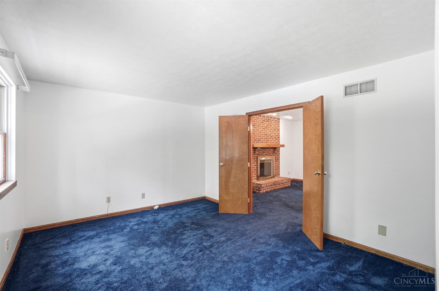 9387 Harrison Pike Property Photo 17