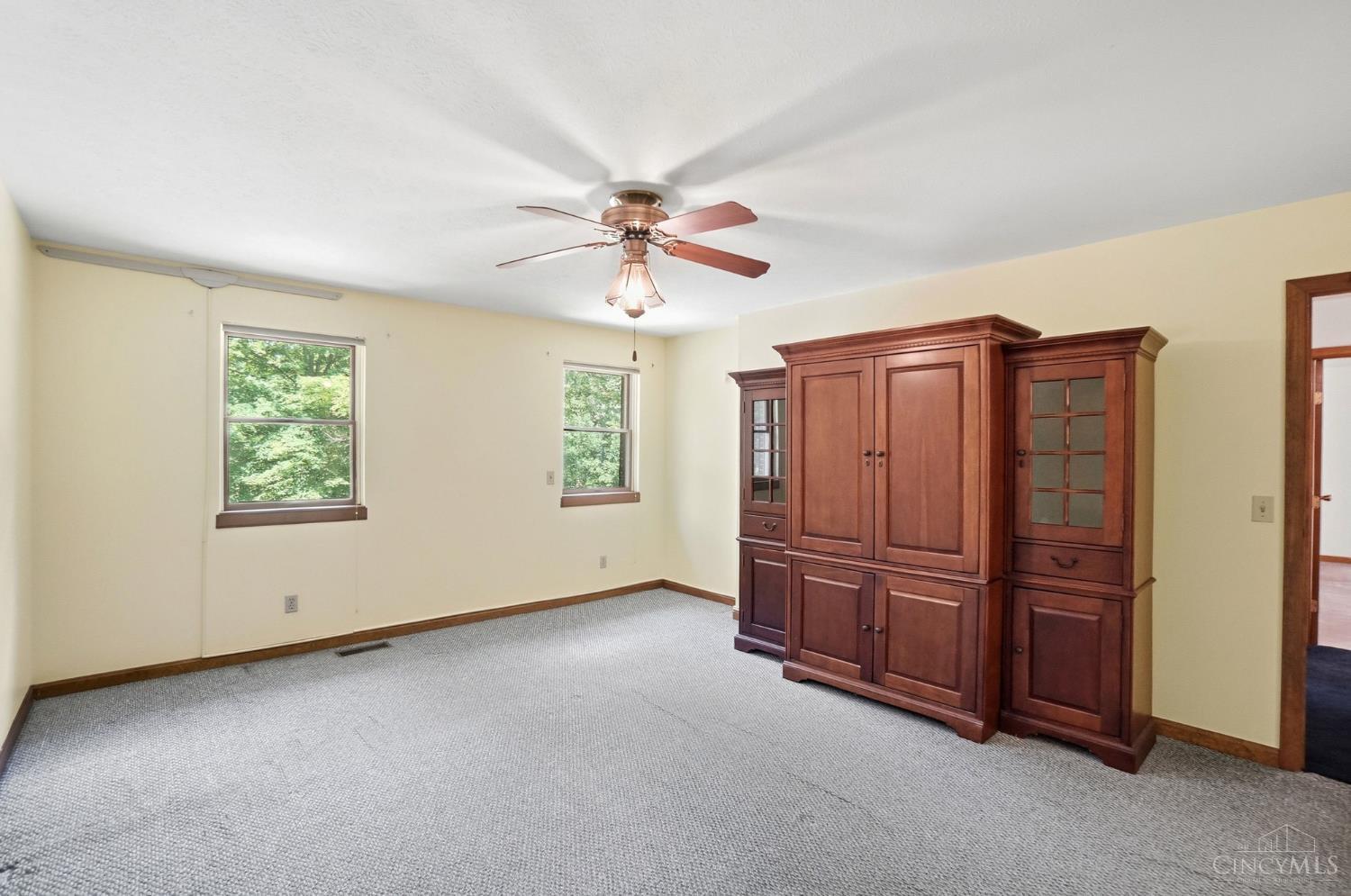 9387 Harrison Pike Property Photo 32