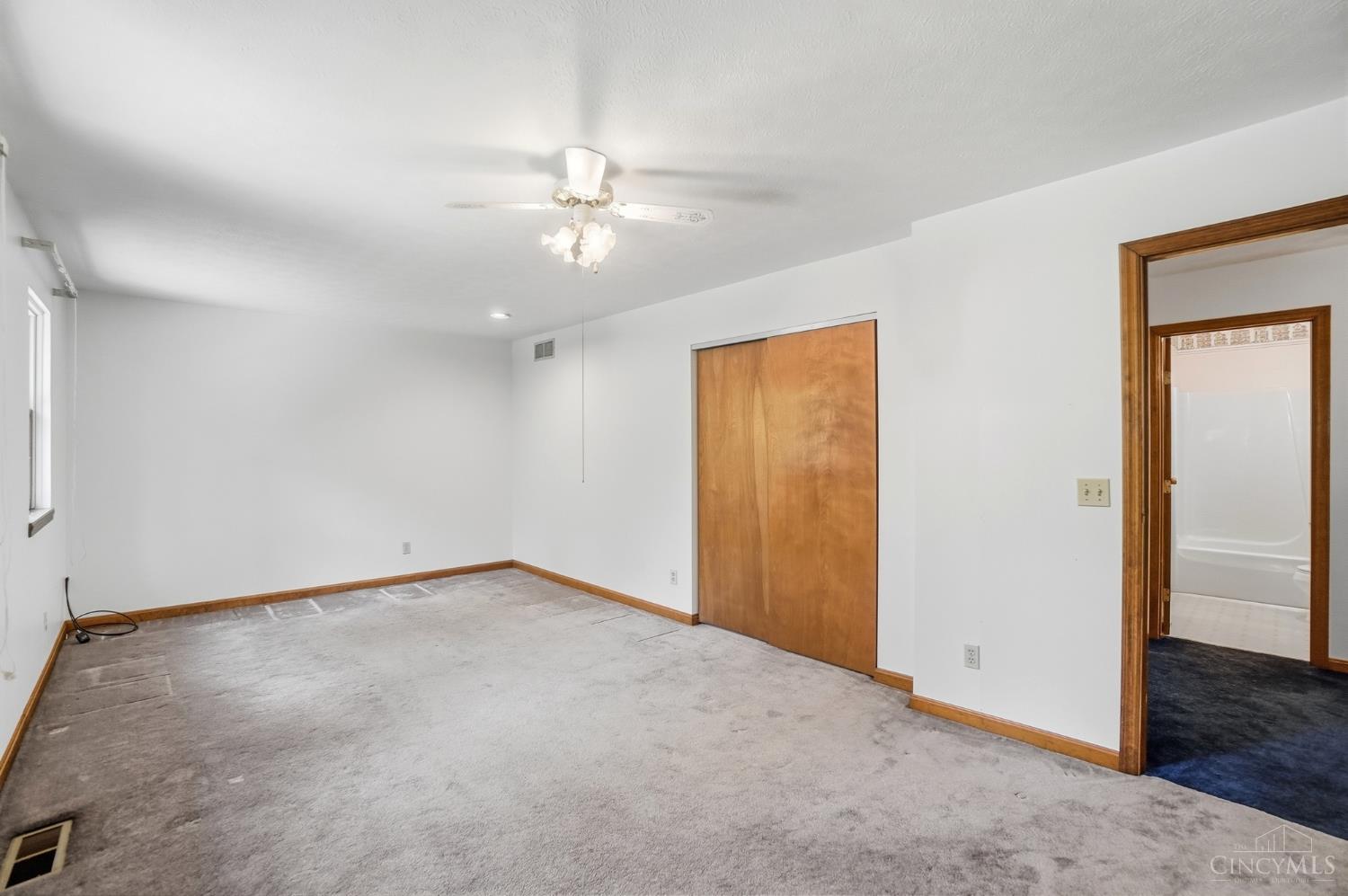 9387 Harrison Pike Property Photo 41