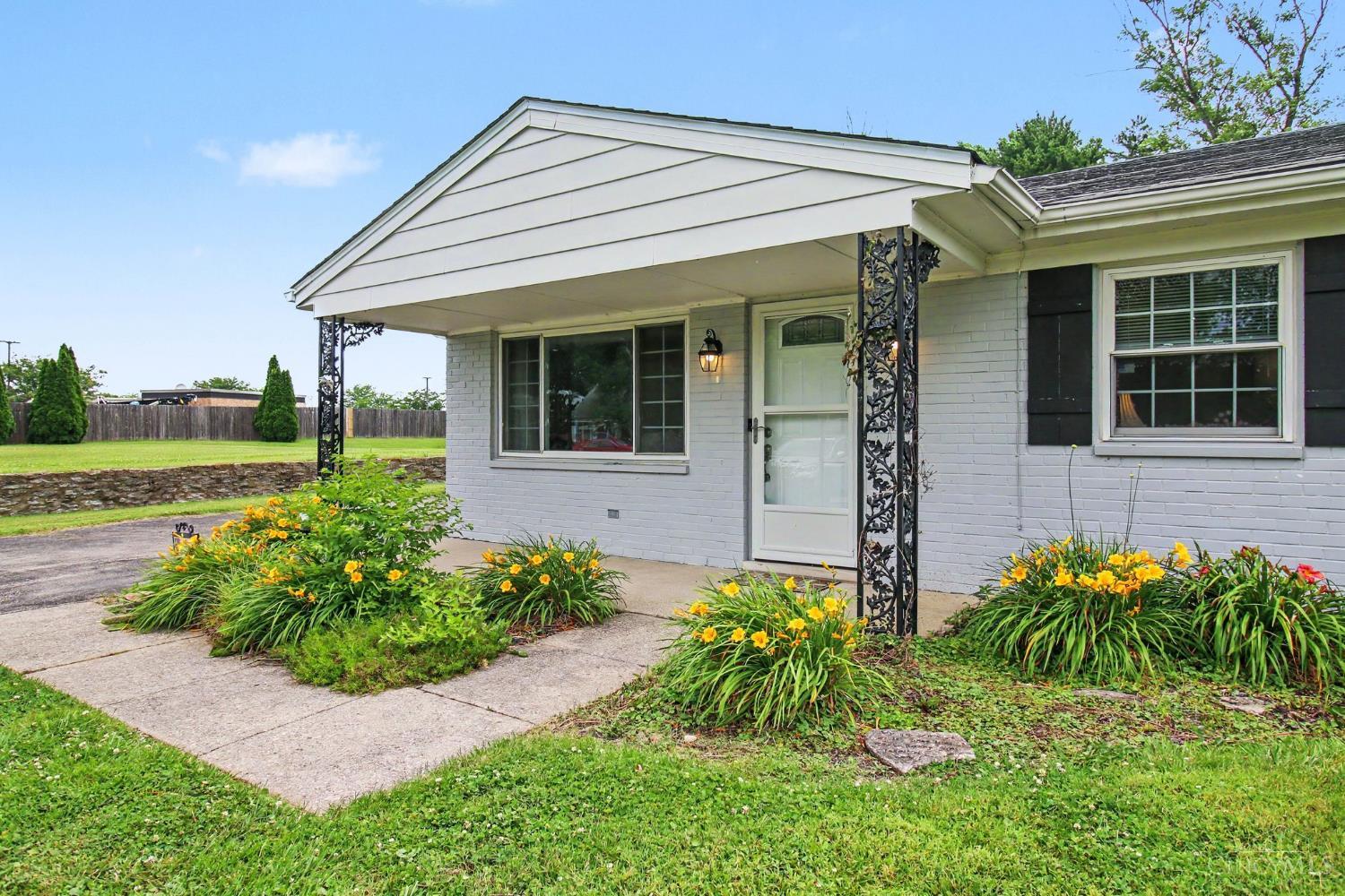 3162 Ebenezer Road Property Photo 1