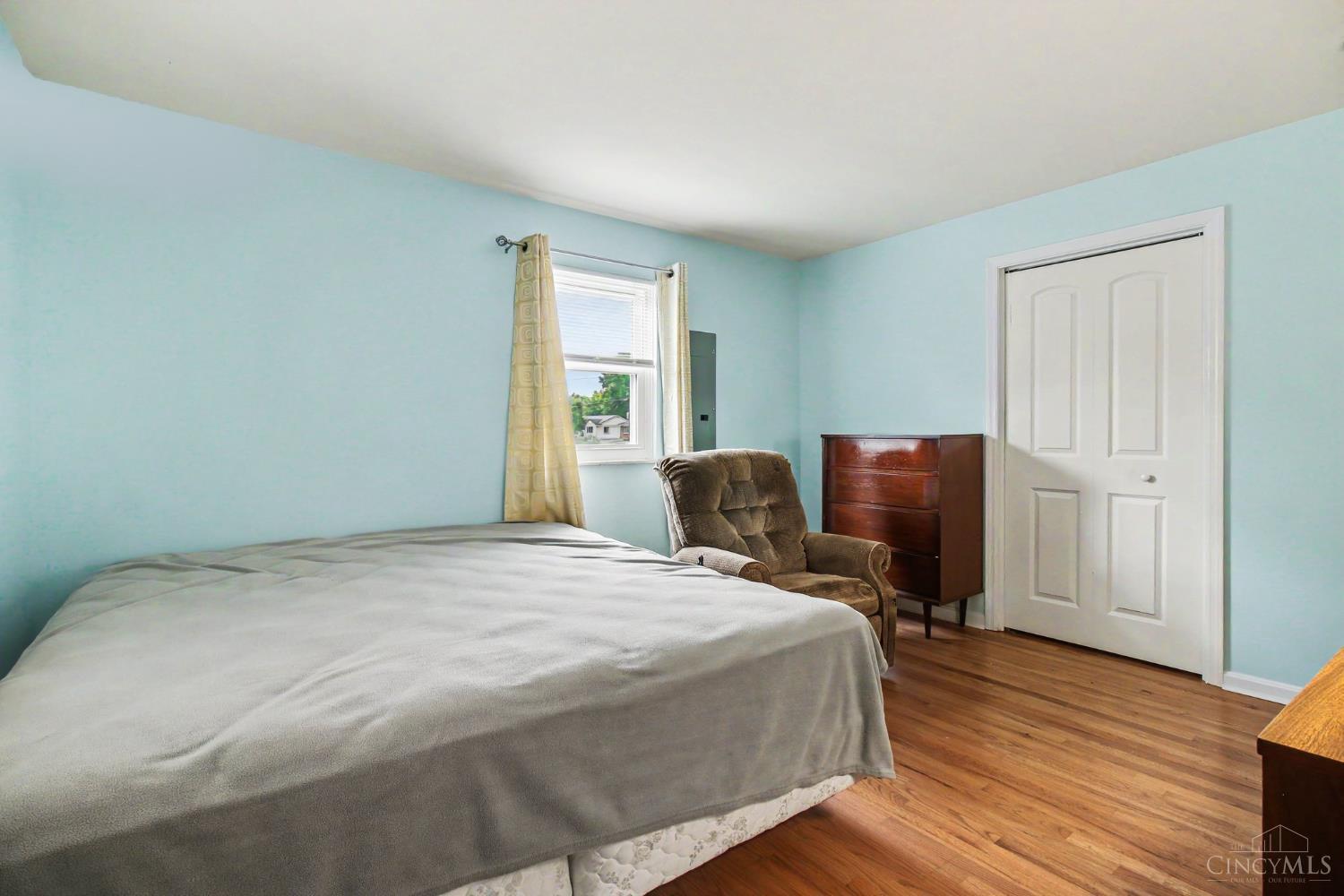 3162 Ebenezer Road Property Photo 15