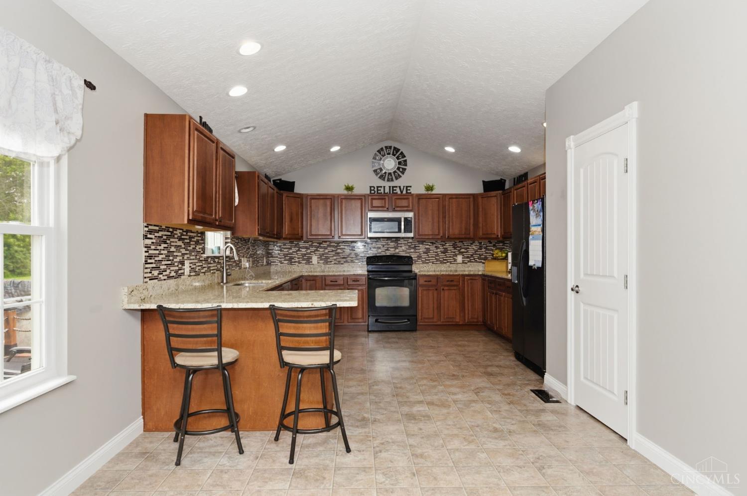 130 Willow Run Road Property Photo 23