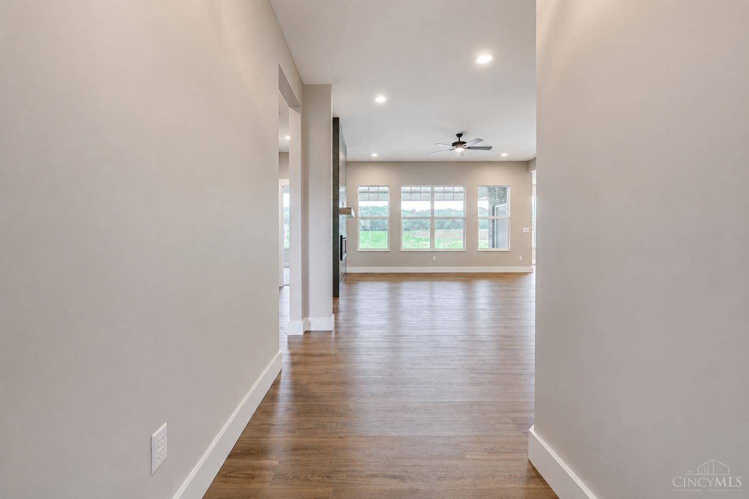 3664 Silax Drive Property Photo 12