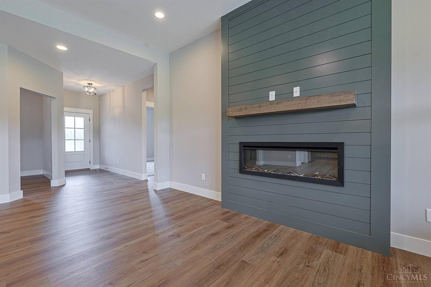 3664 Silax Drive Property Photo 16