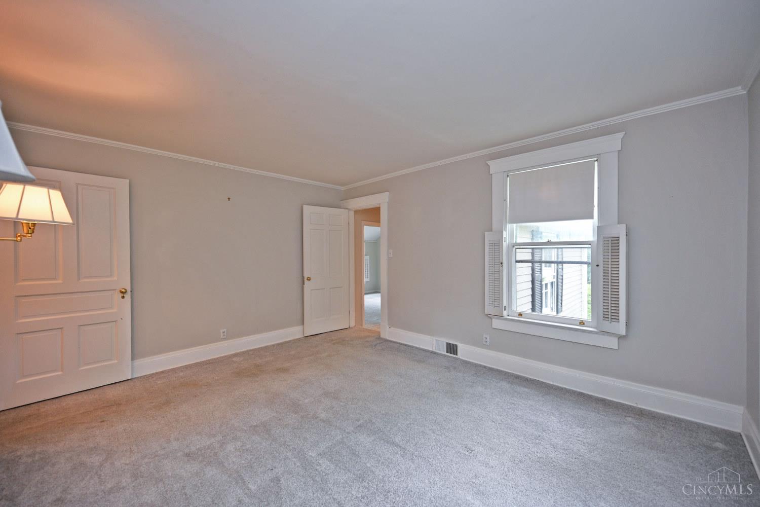 6900 Drake Road Property Photo 41