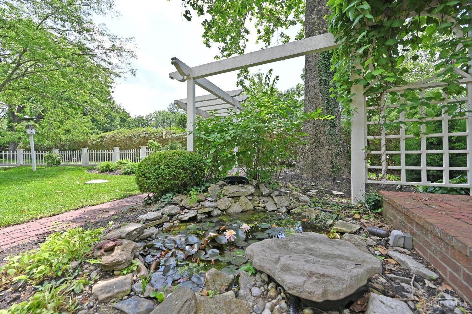 6900 Drake Road Property Photo 48